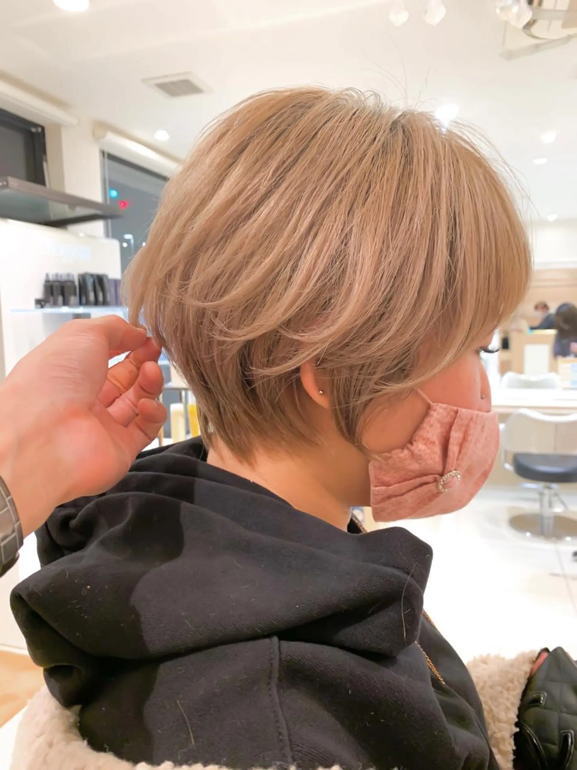ショート 内田 敦士のヘアスタイル