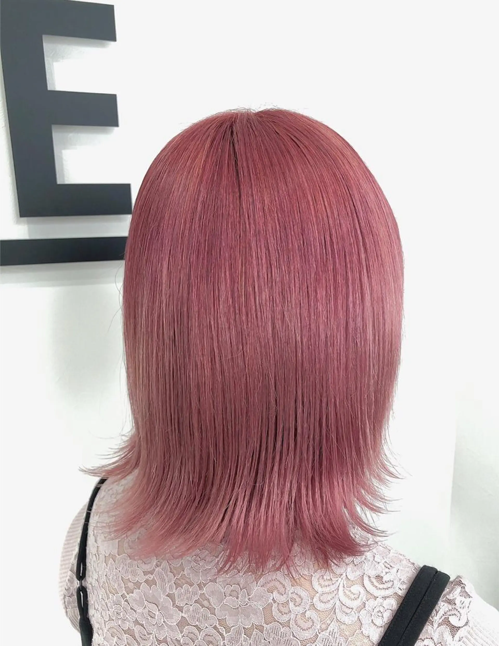 ミディアム カラー 渋谷/ハッシュ レイヤーカット/会田のヘアスタイル