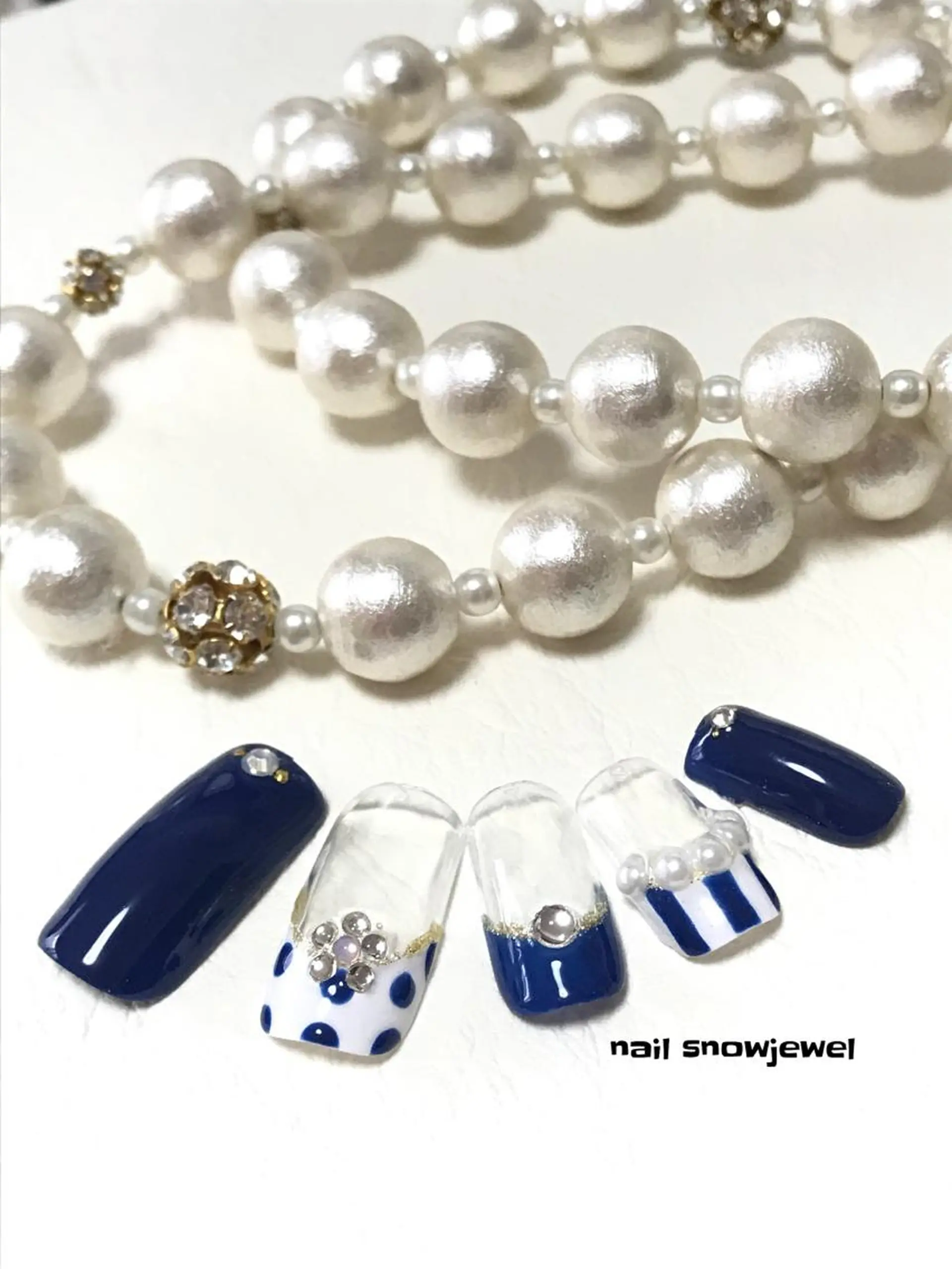ネイル ドット フレンチネイル ネイビー nail snowjewelのネイルデザイン