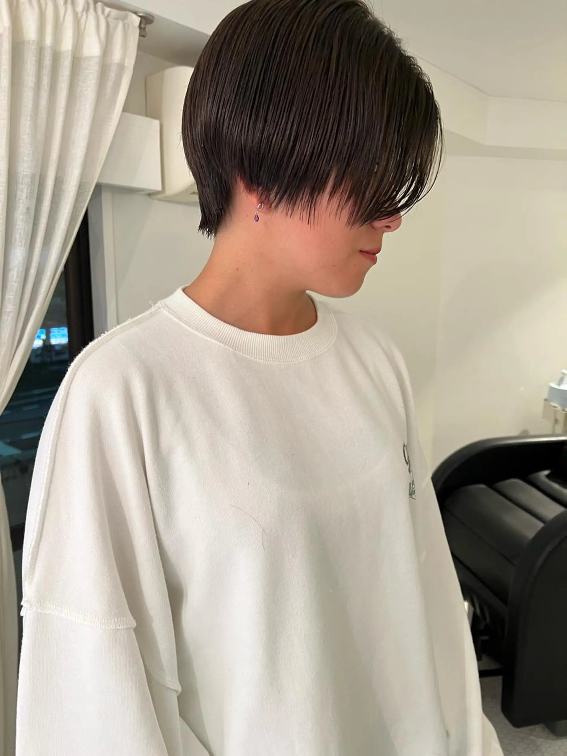ショート ブリーチカラー🎀 寺門美優のヘアスタイル