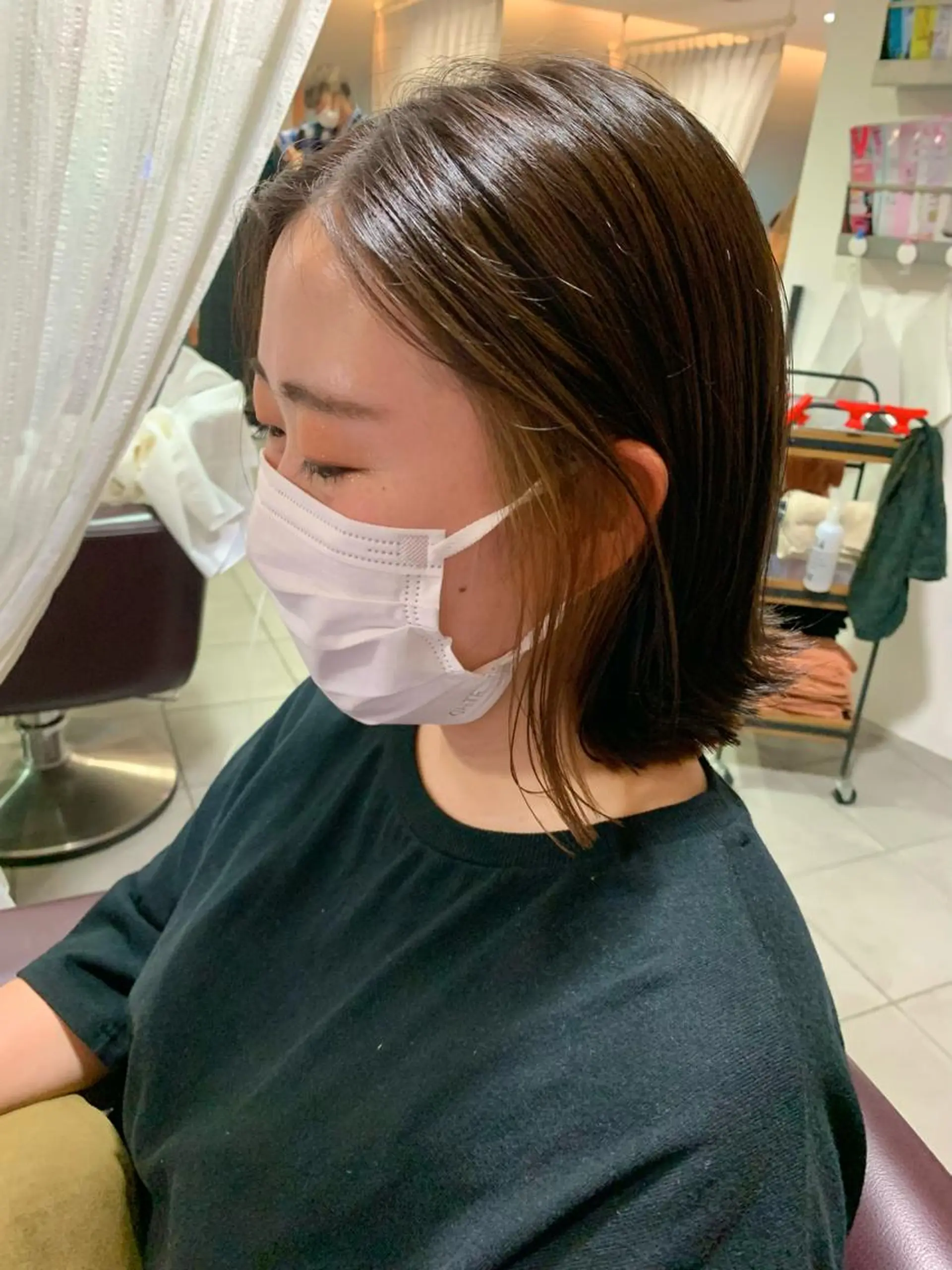 ショート カラー 切りっぱなしボブ ブリーチ インナーカラー ボブ 傷ませない縮毛矯正／ 吉岡 美江のヘアスタイル