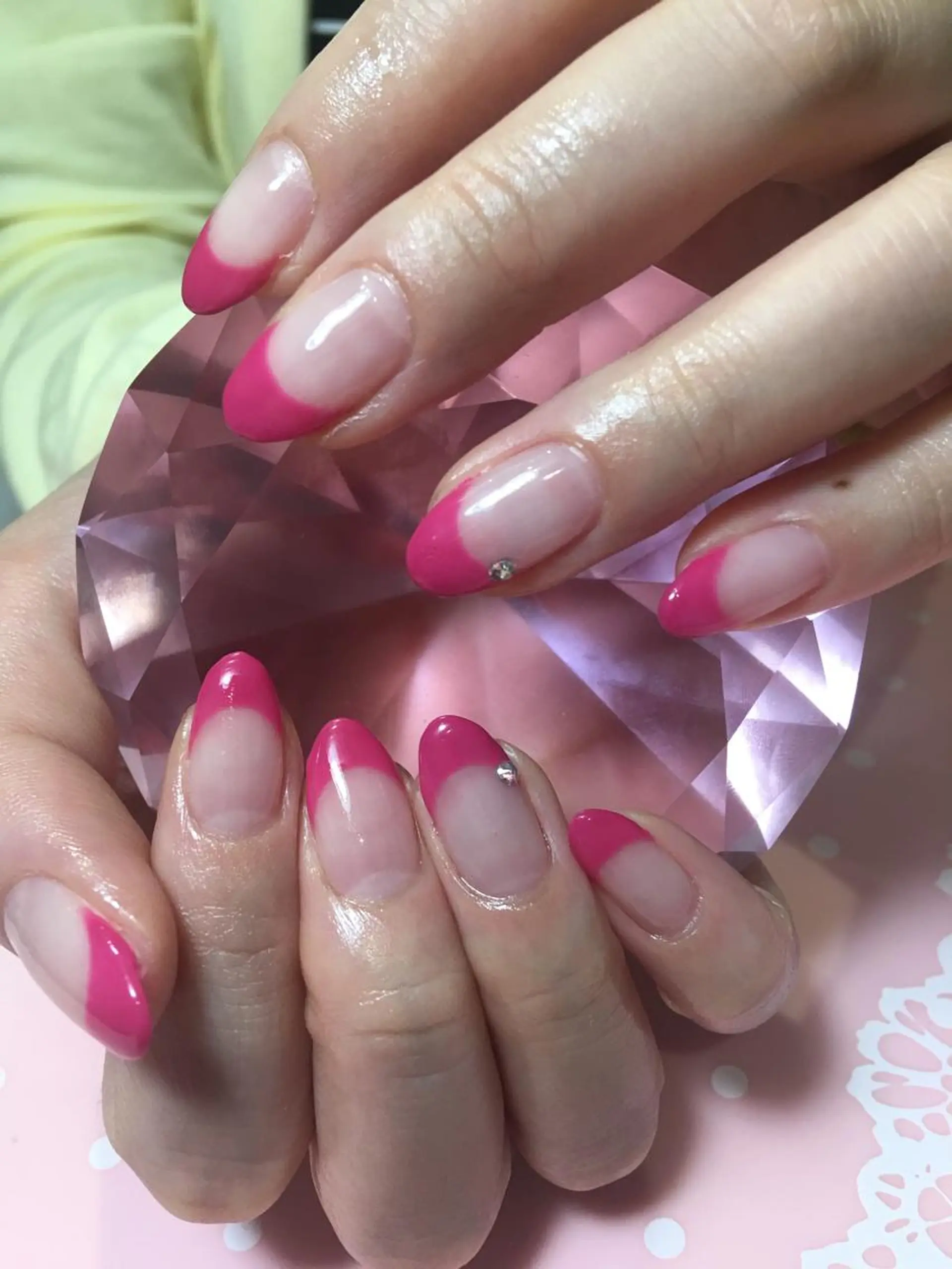 ネイル フレンチネイル ジェルネイル ソフトジェル ネイルサロン Sweetのネイルデザイン