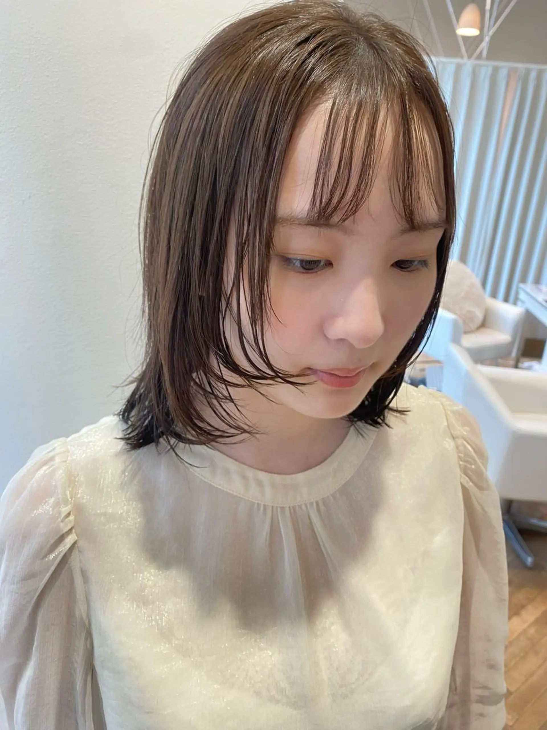 ミディアム カラー ボブレイヤー ボブ レイヤーカット 増井 彩乃のヘアスタイル