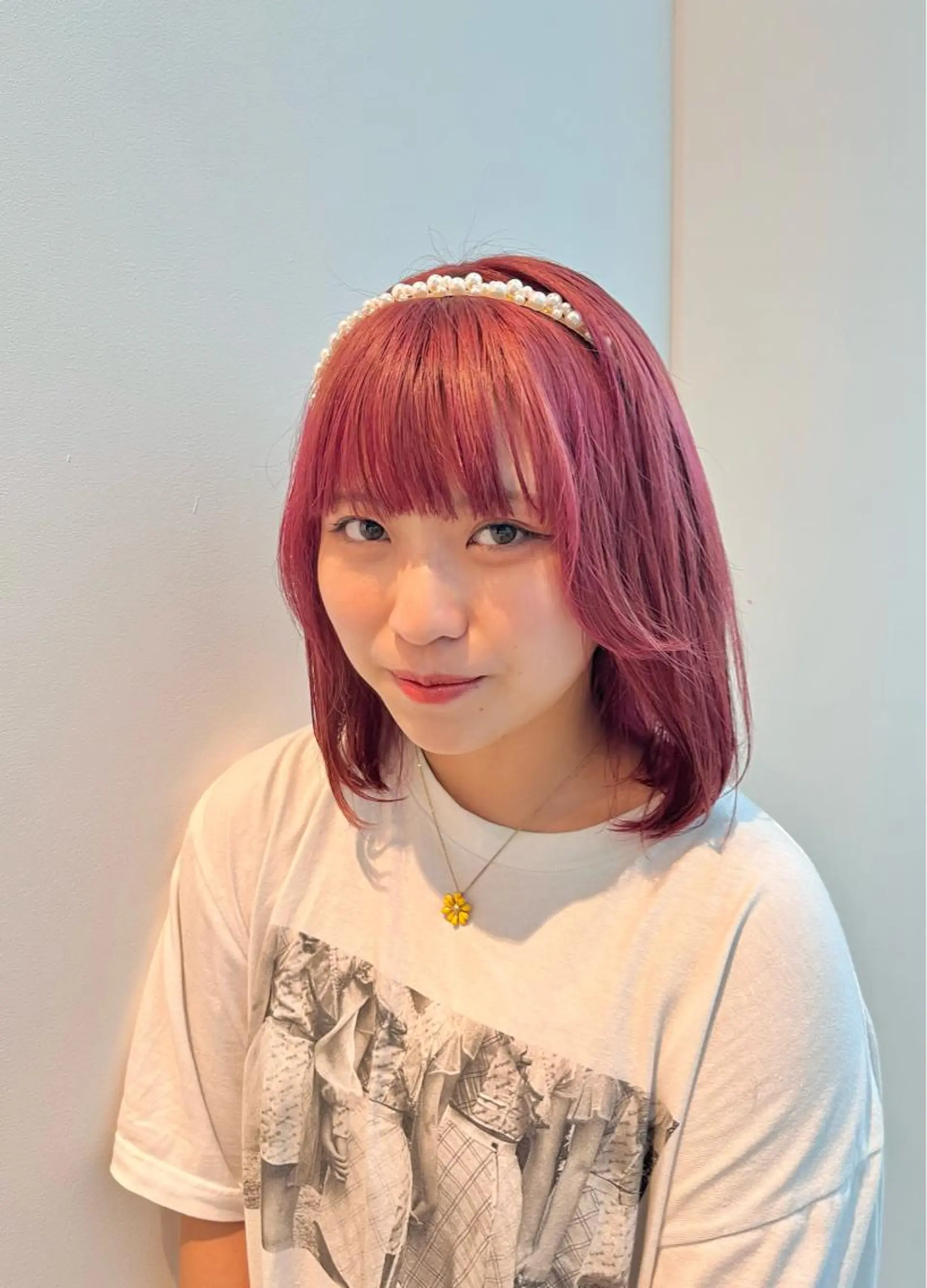 ミディアム カラー ブリーチ ピンクカラー カット ヘアカラー トリートメント くさかみさき🌼暖色 /耳つぼ/オタク🌼のヘアスタイル