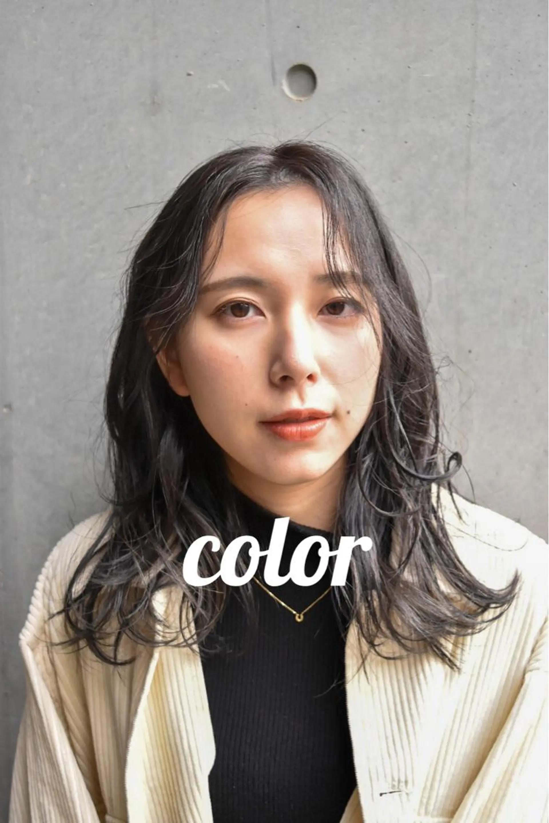 ミディアム 村山 豪歩のヘアスタイル