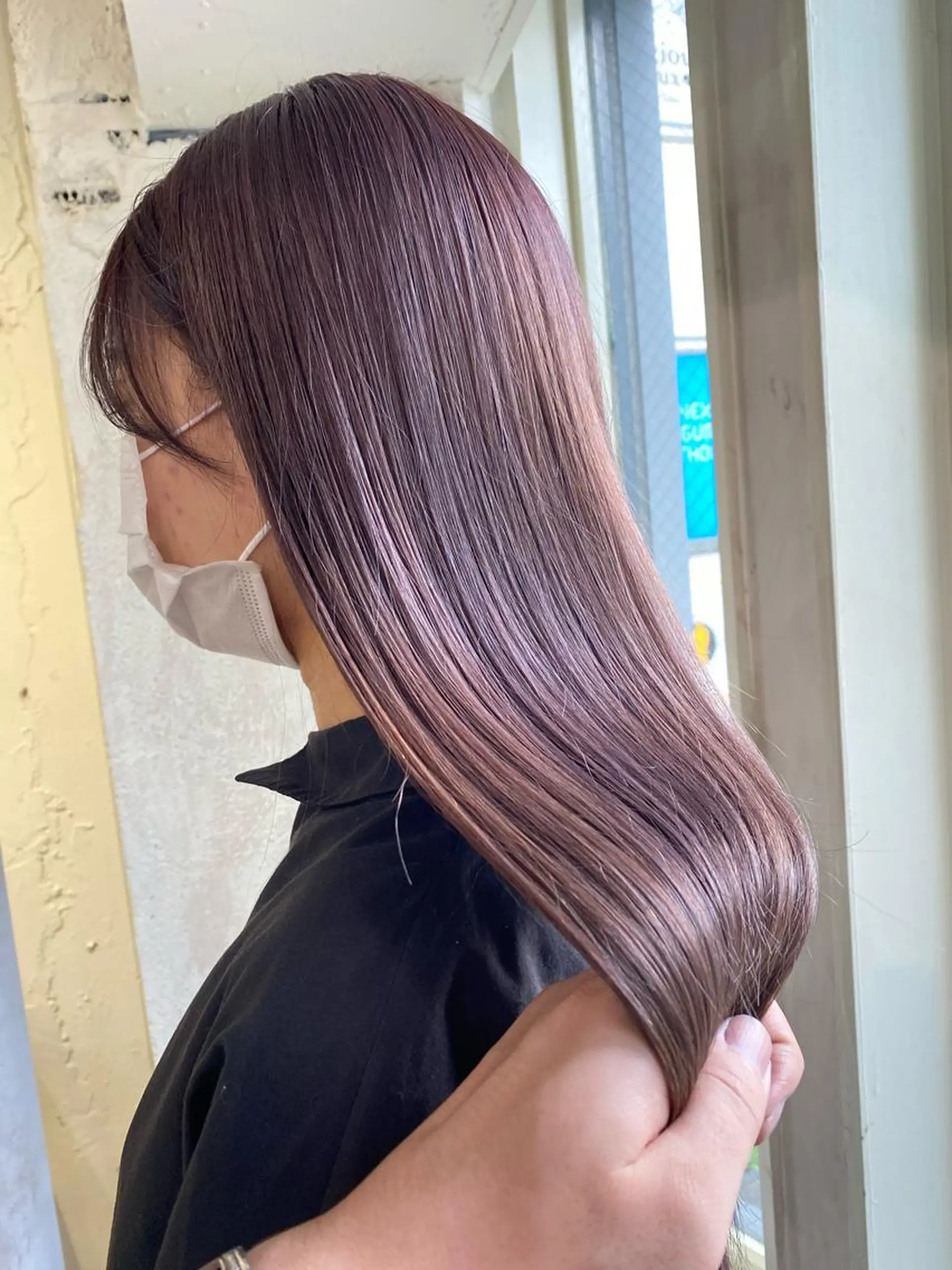 ロング カラー ベージュカラー ブリーチ ラベンダーカラー ラベンダーベージュ ALLY（アリー）所属・ミニモお気に入り数 No.1宍戸雄弥のヘアスタイル