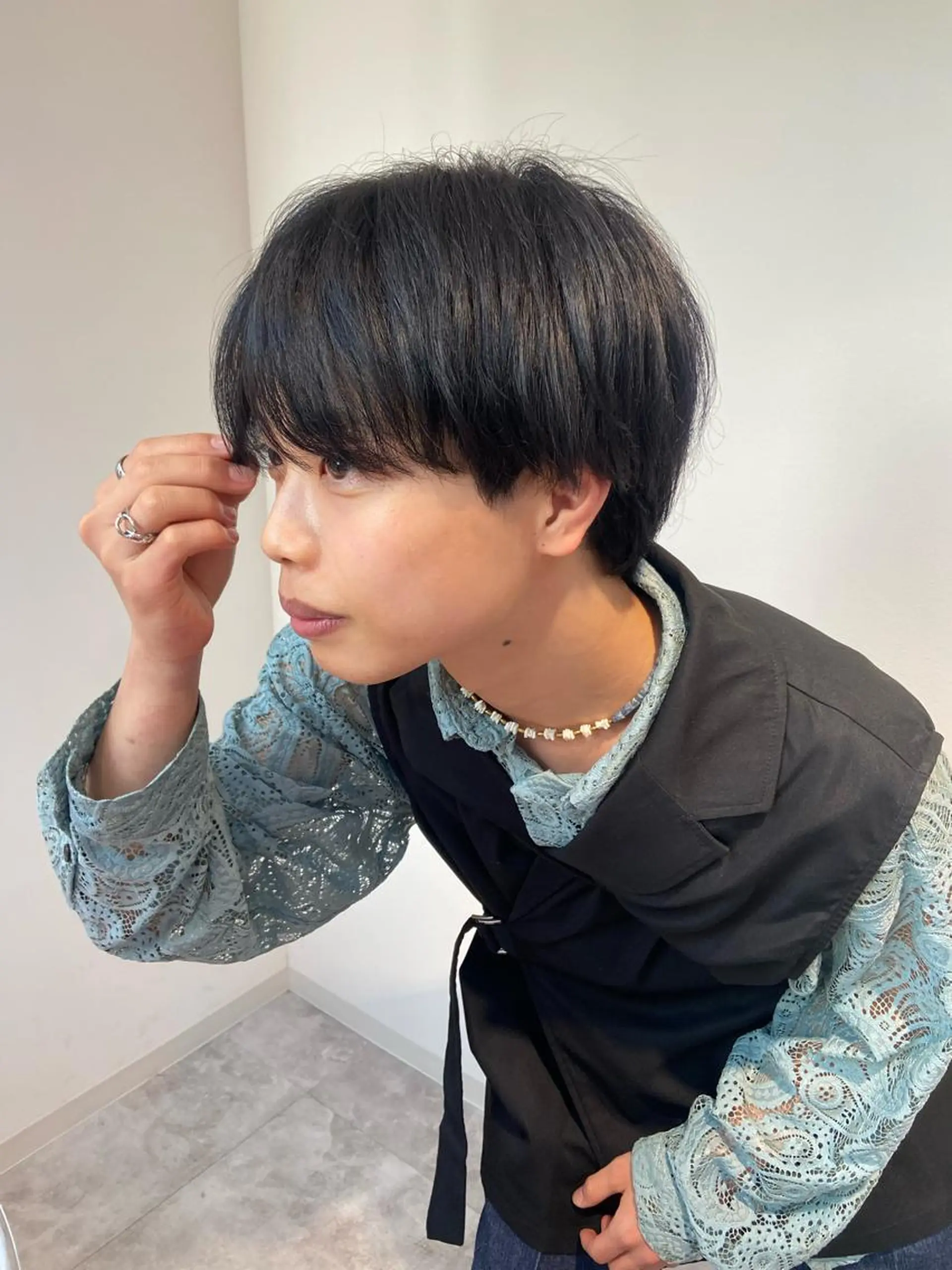 ショート カラー 黒髪 ブルーカラー ブルーブラック 🌼RENA🌼似合 わせのプロ/まつパのマツエク・マツパデザイン