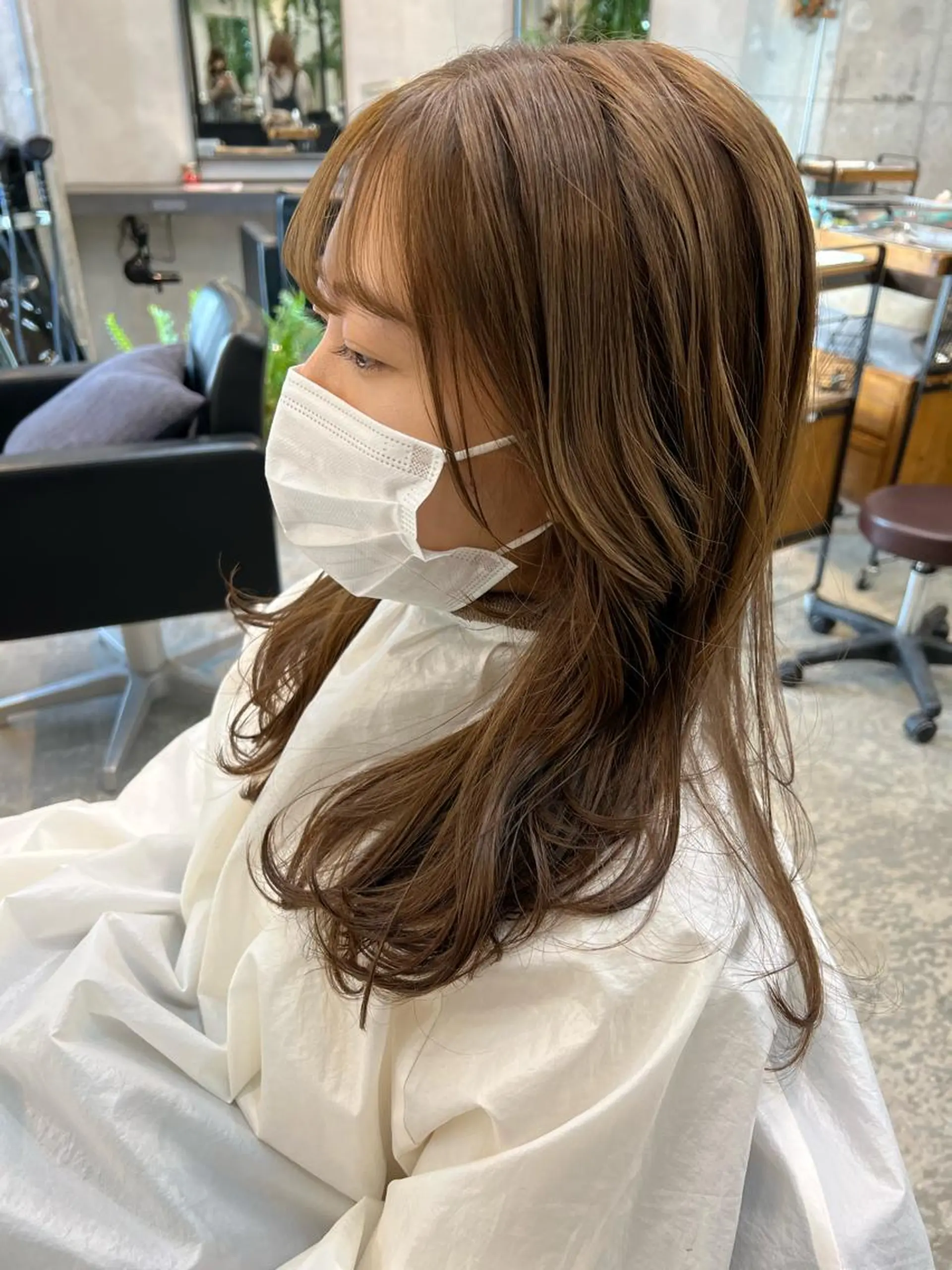 セミロング ヘアカラー 🐋湊 ゆうき /レイヤーカット🫧のヘアスタイル