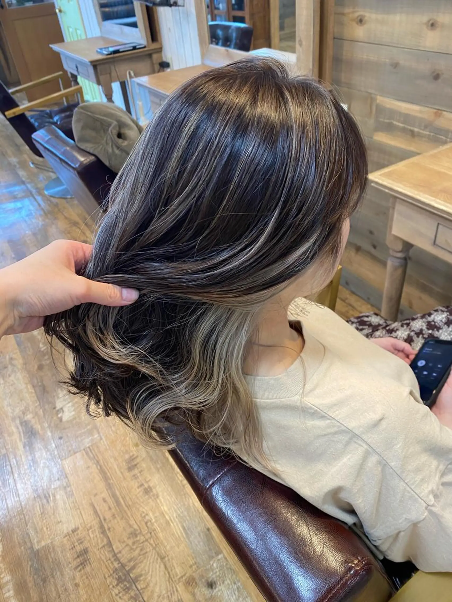 セミロング カラー パーマ ヘアアレンジ カット ヘアカラー トリートメント re naのヘアスタイル