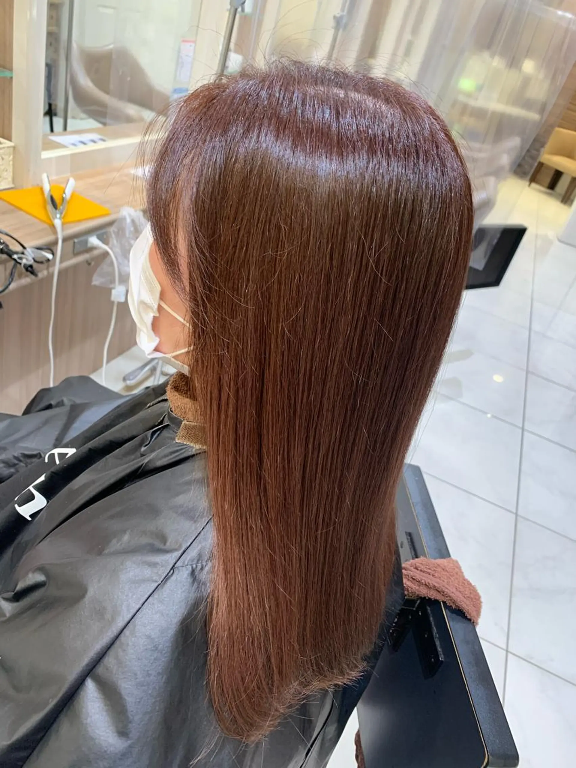 セミロング カラー CUT  STUDIO 141所属・渡部 恭子のヘアスタイル