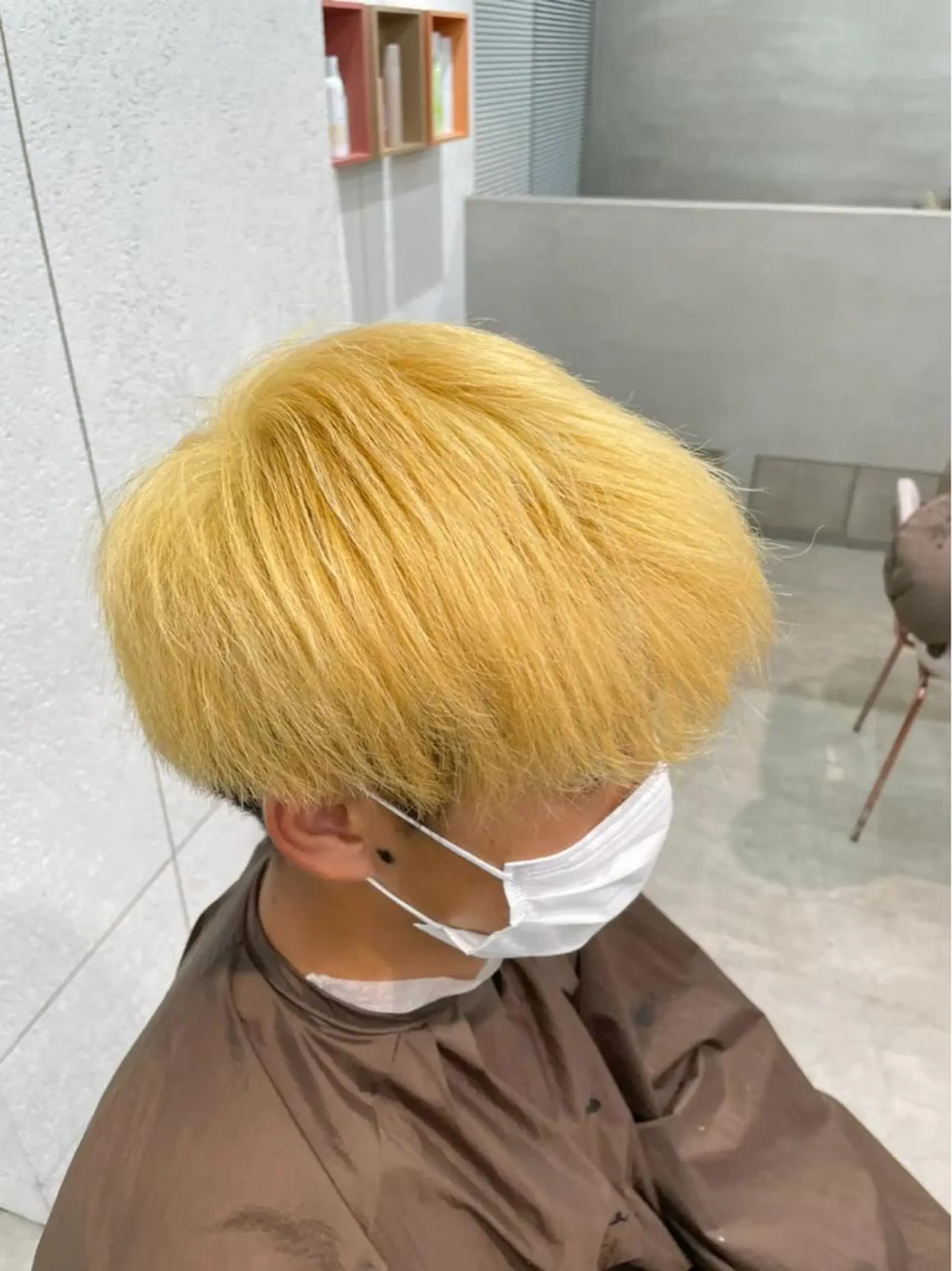 カラー 鶴井 美空のヘアスタイル