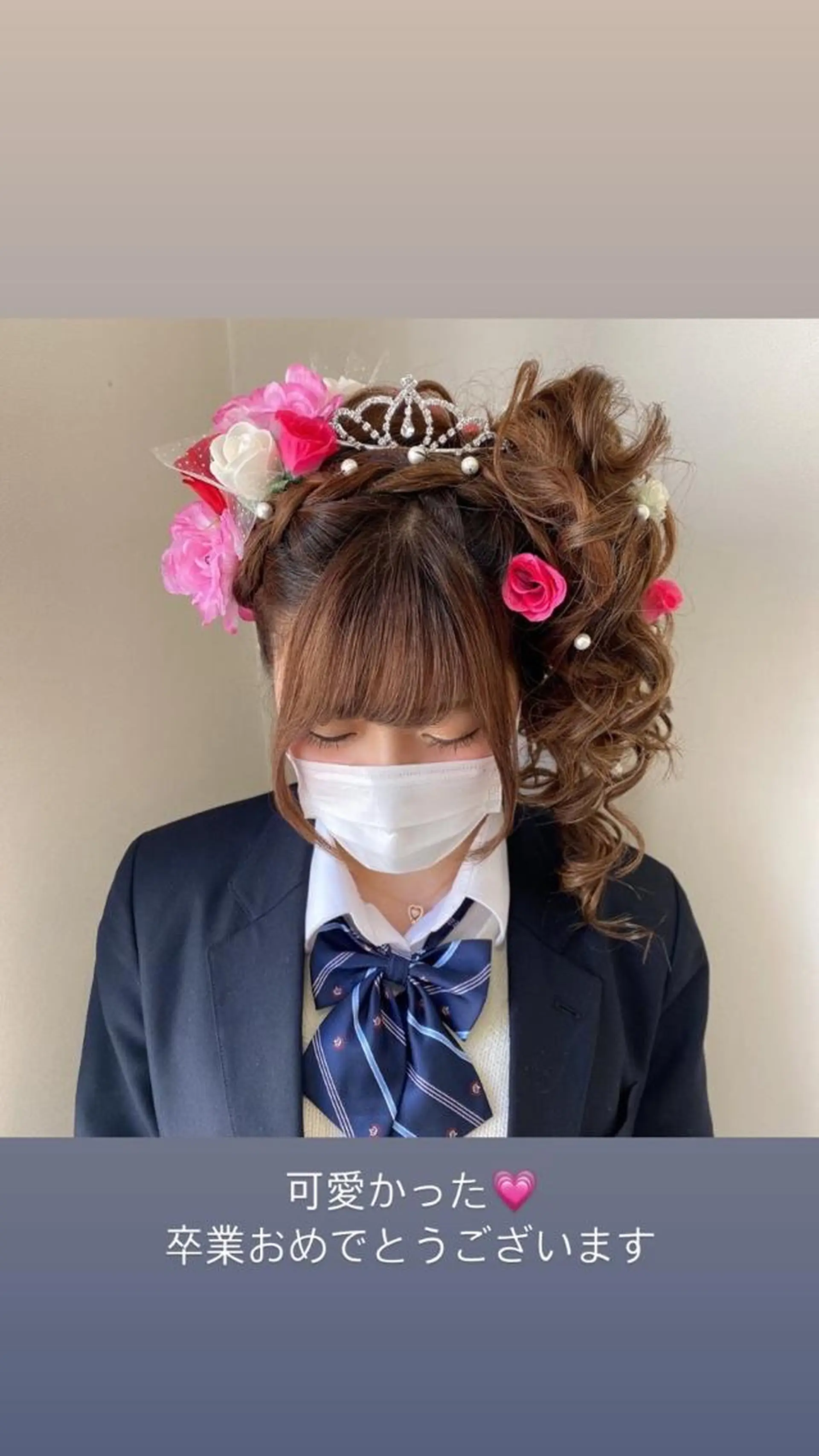 ヘアアレンジ 卒業式のヘアスタイル ヘアセット 顔まわり‎🤍小顔 カット🤍みさきのヘアスタイル