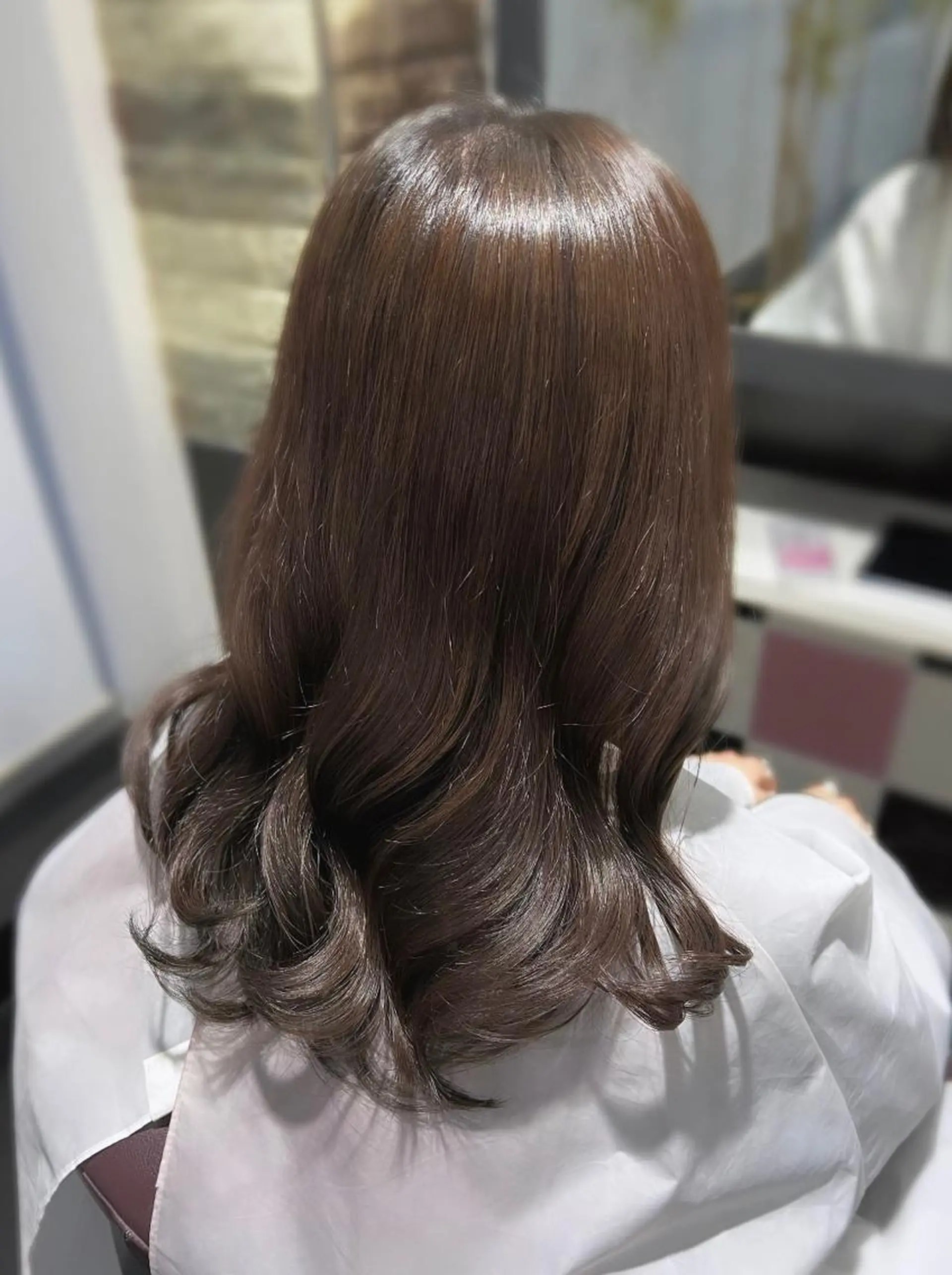 セミロング カラー ベージュカラー ブラウンカラー ショコラグレージュ チョコレートブラウン ココアベージュ 艶髪モテヘア ♡tomimaのヘアスタイル
