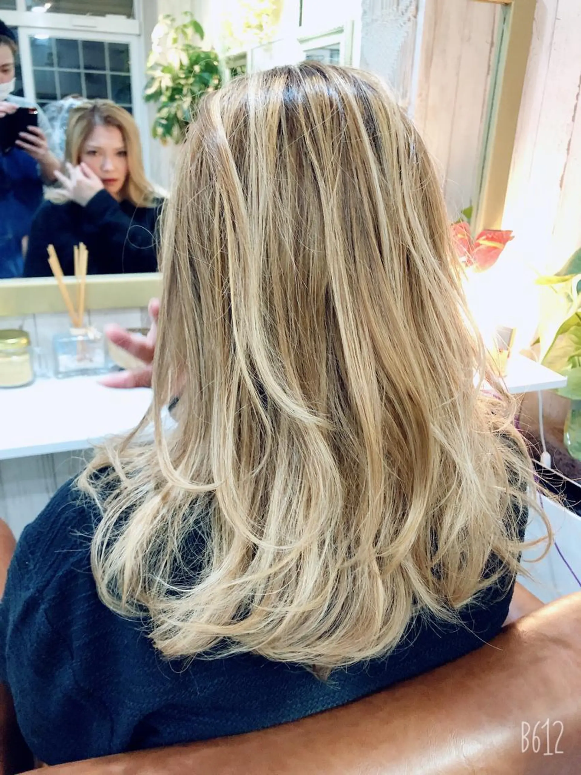ロング ヘアカラー トリートメント 🐆アンドウ チカコ🦓のヘアスタイル