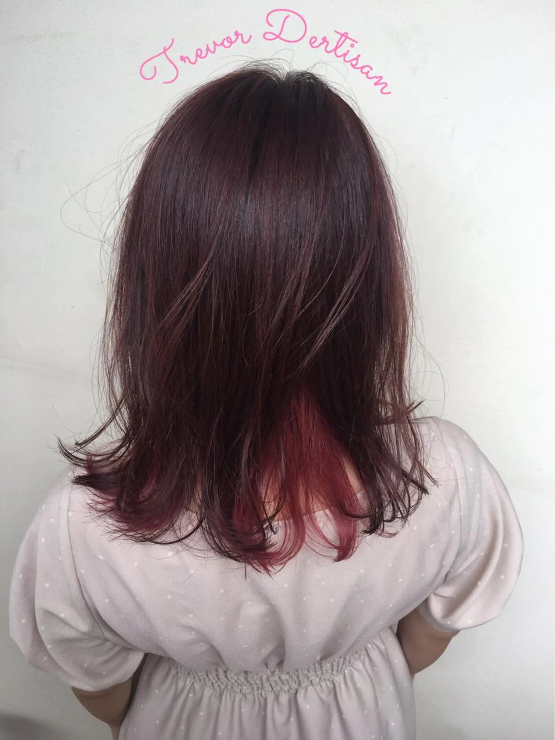 ミディアム カラー ブリーチ インナーカラー ピンクカラー 森田 一平のヘアスタイル