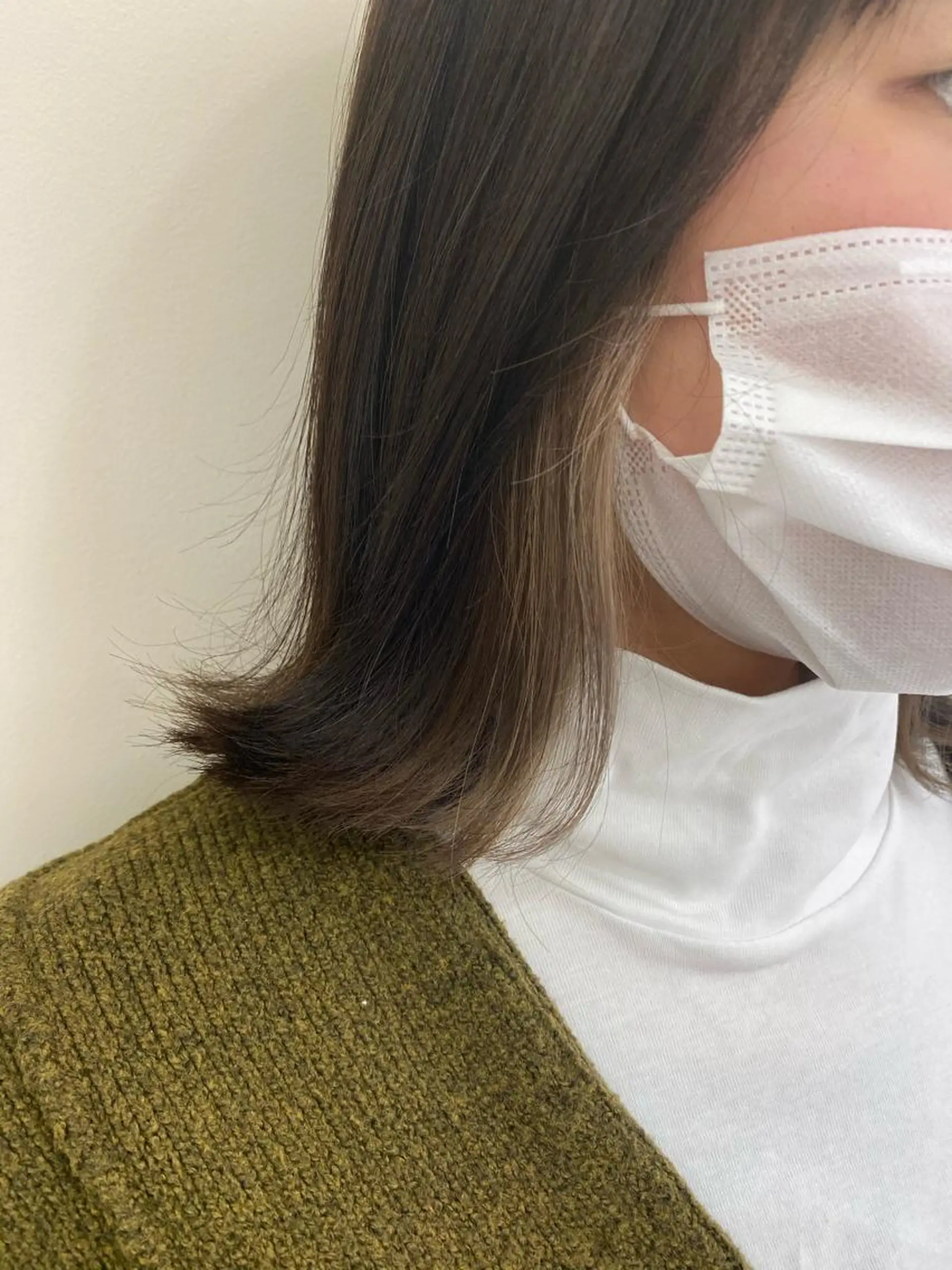 ミディアム カラー カット ヘアカラー トリートメント プレイングカラー🤍 細めハイライトのヘアスタイル
