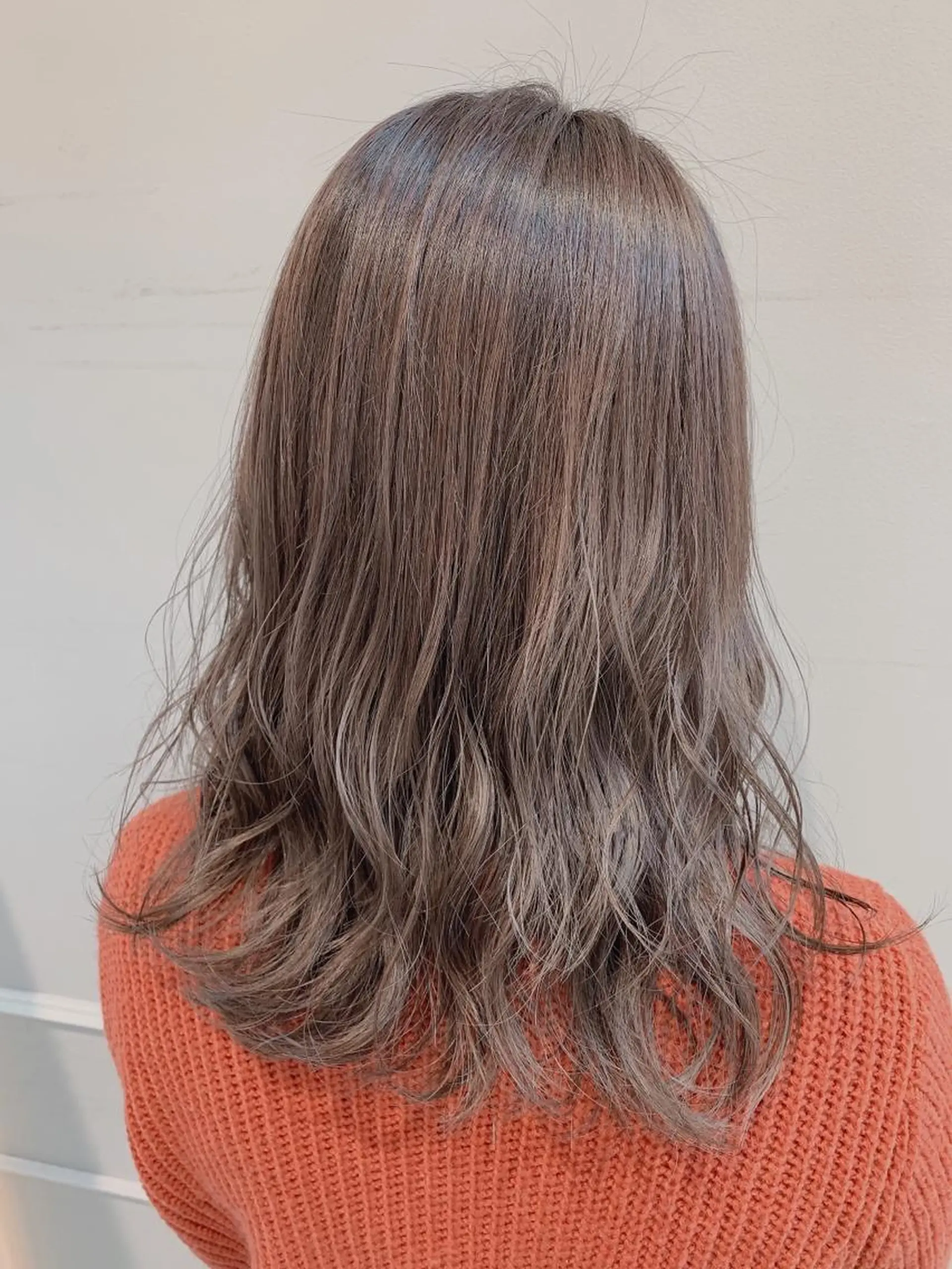 セミロング ハイライト カット ヘアカラー トリートメント 🦖鶴岡香純🦖 産休中のヘアスタイル