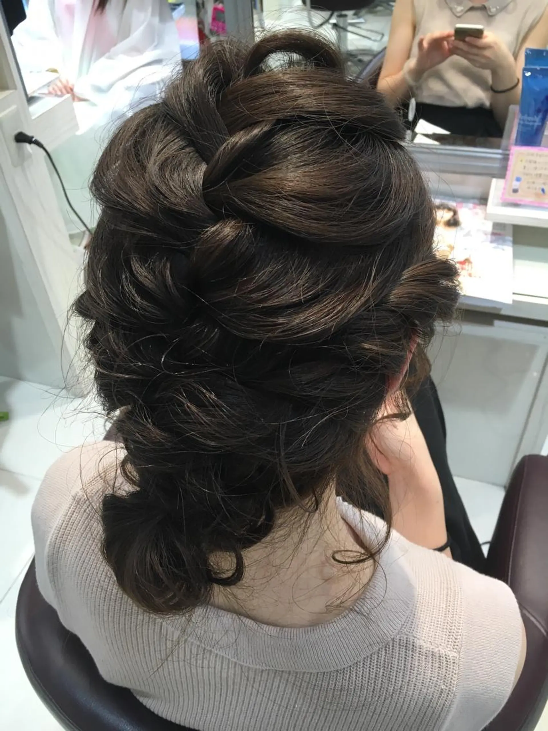 ミディアム セミロング ロング カラー ヘアアレンジ 三つ編み ✨艶髪✨透明感✨ 山内大樹のヘアスタイル