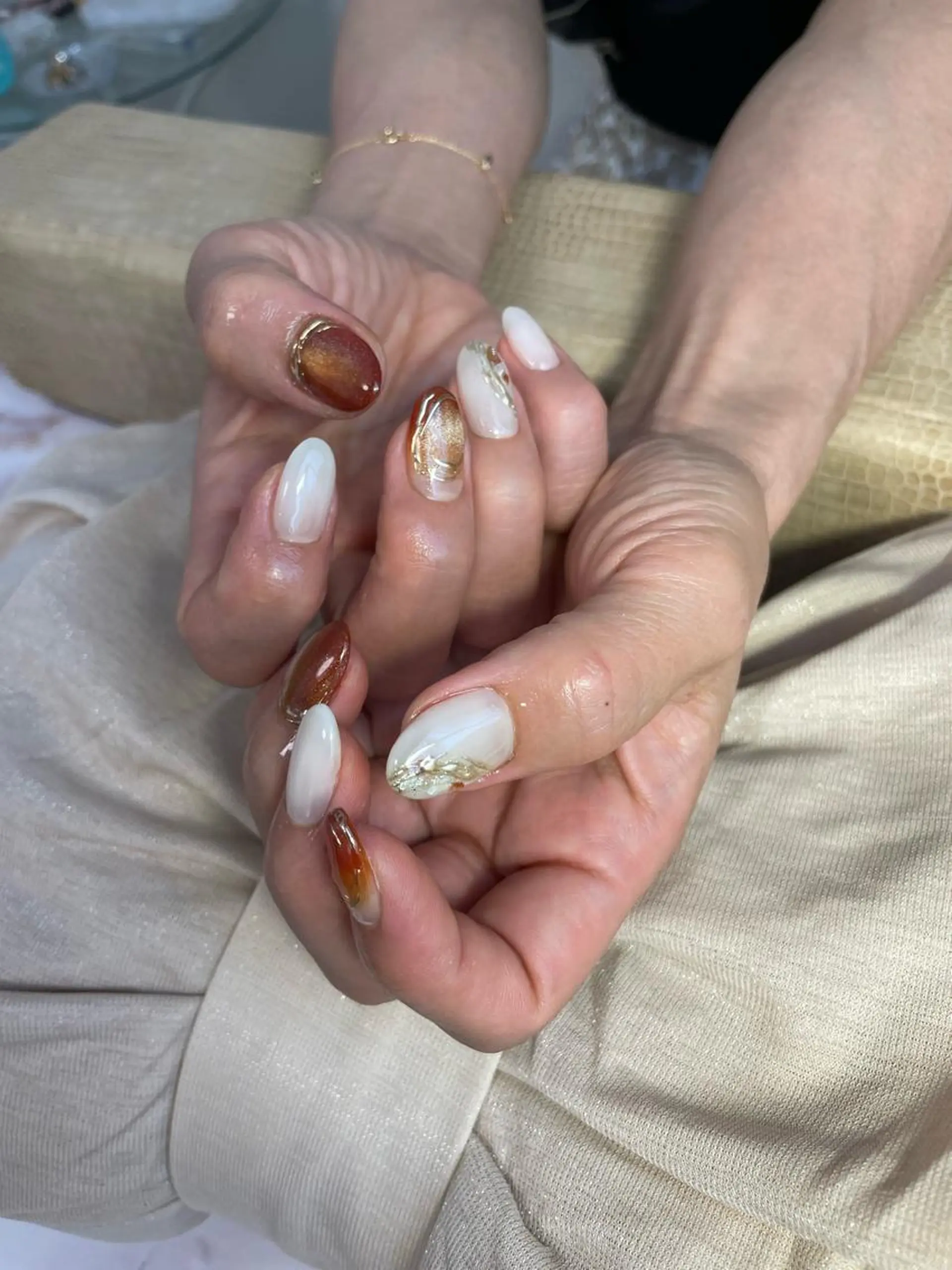 ネイル べっ甲ネイル マグネットネイル 夏ネイル ハンドネイル nail ayacaのネイルデザイン