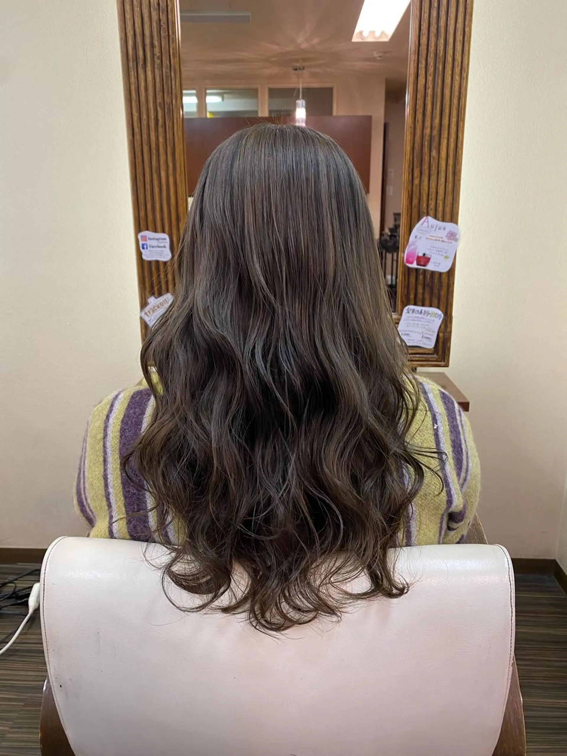 ロング カラー ヘアアレンジ ヘアカラー トリートメント 加藤 瑠美のヘアスタイル