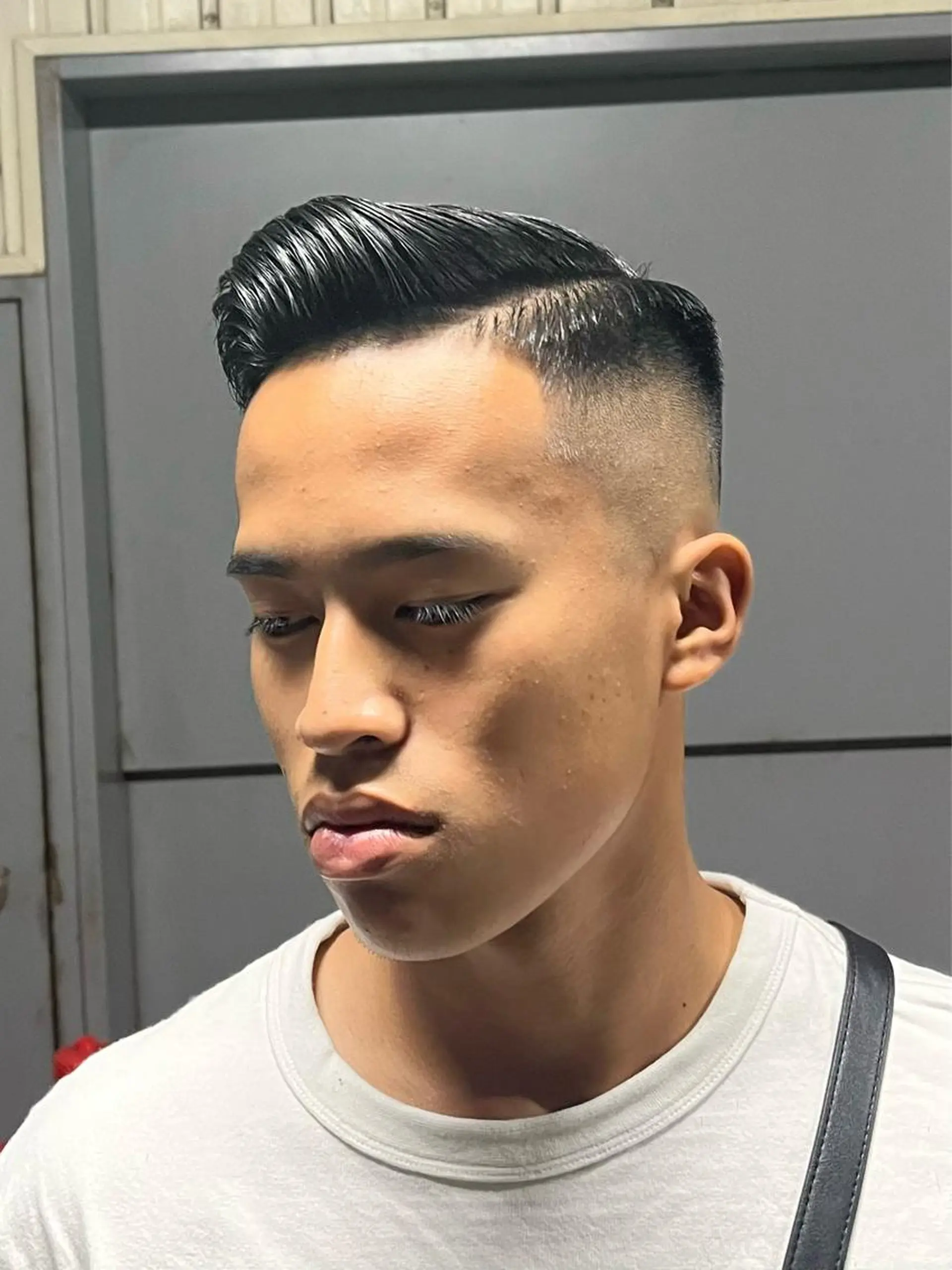 ショート メンズ フェードカット メンズパーマ スキンフェード スペインカール カット 立川/メンズパーマ 厚進太郎のヘアスタイル
