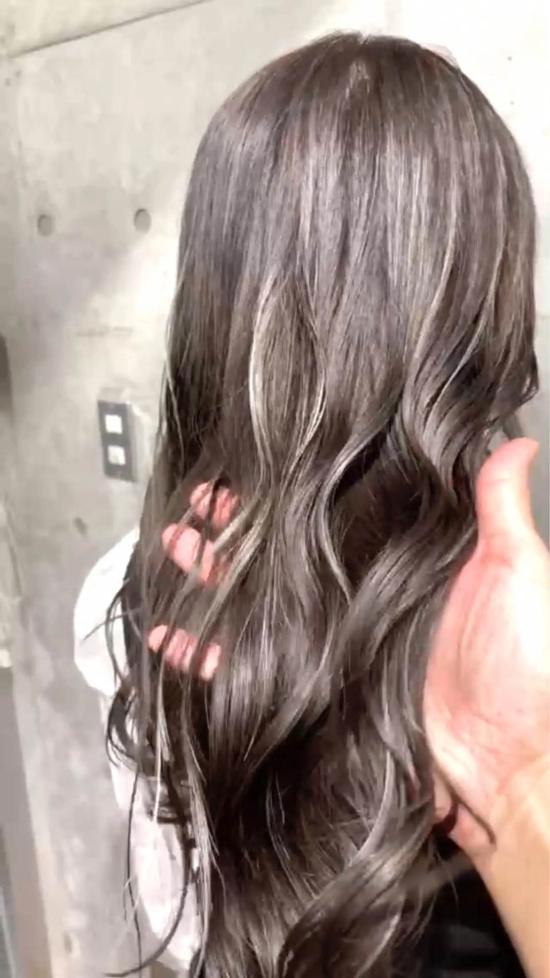 ロング カラー WISTERIA ANNEX 銀座【ウィステリア アネックス】所属・髪質改善 スペシャリストのヘアスタイル