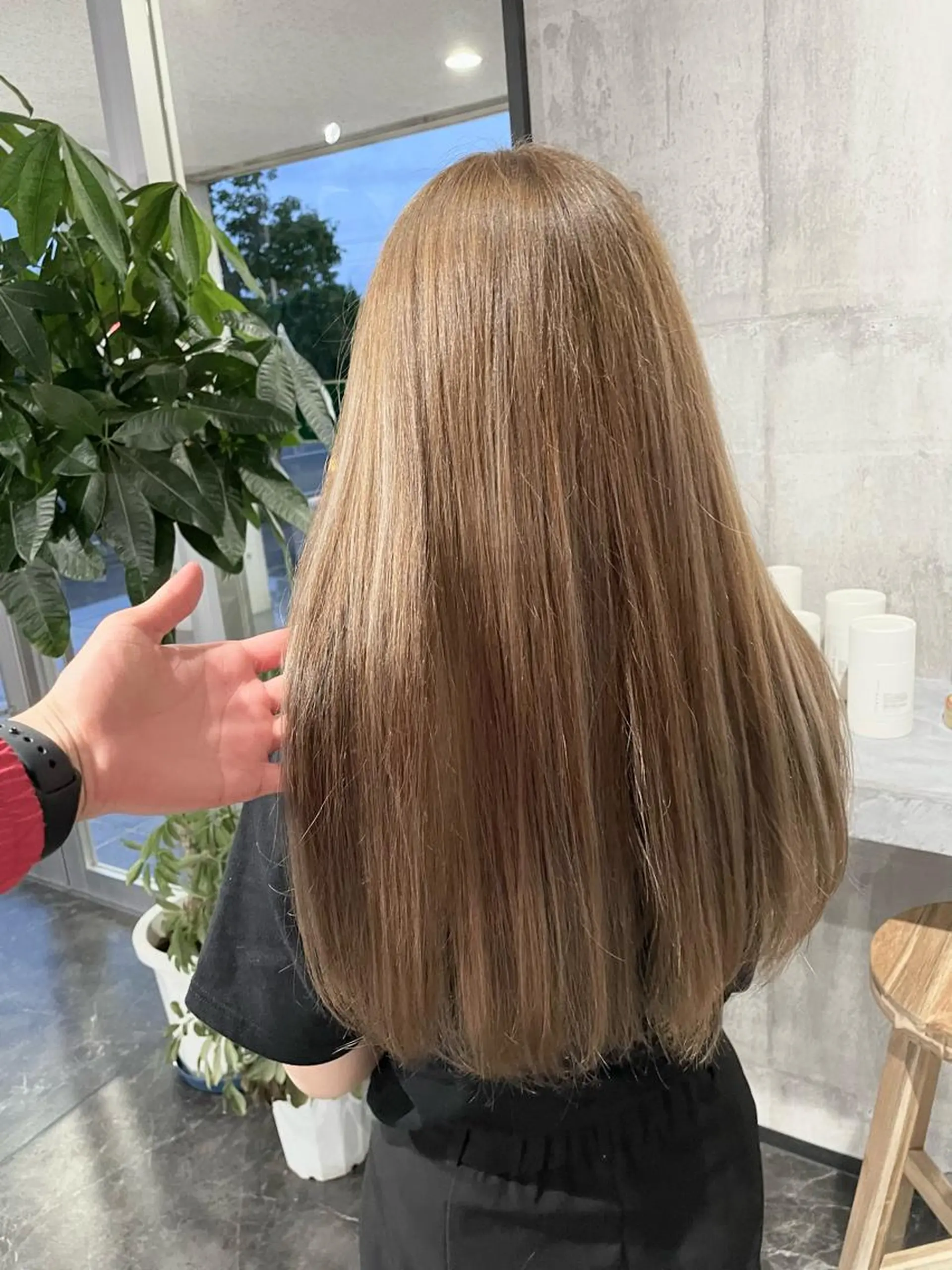 カラー ヘアカラー トリートメント REGOLITH （レゴリス）所属・山田隆成/韓国カット バレ、ハイライト得意のヘアスタイル