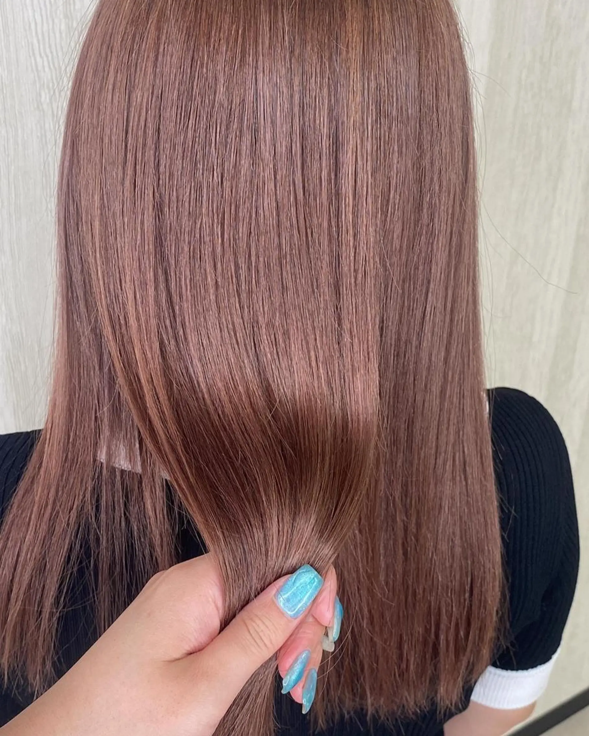 ロング カラー ベージュカラー ブリーチ ラベンダーカラー ラベンダーベージュ ミルクティーベージュ UNDER vr 【アンダーバー】のヘアスタイル