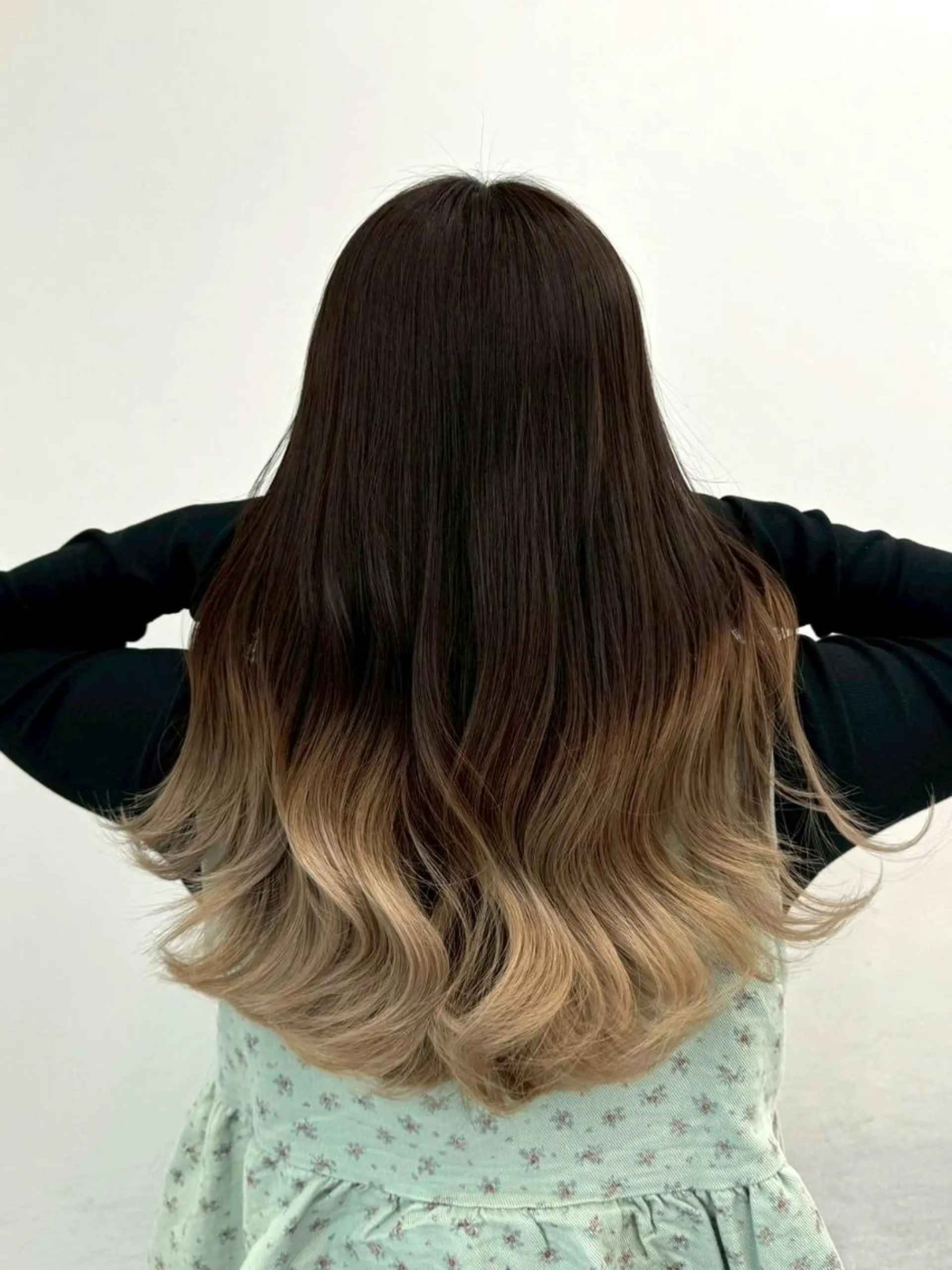 ロング カラー アディクシーカラー アッシュ ブルーカラー ダークアッシュ グレージュ 【公式】amble luxe池袋東口💛のヘアスタイル