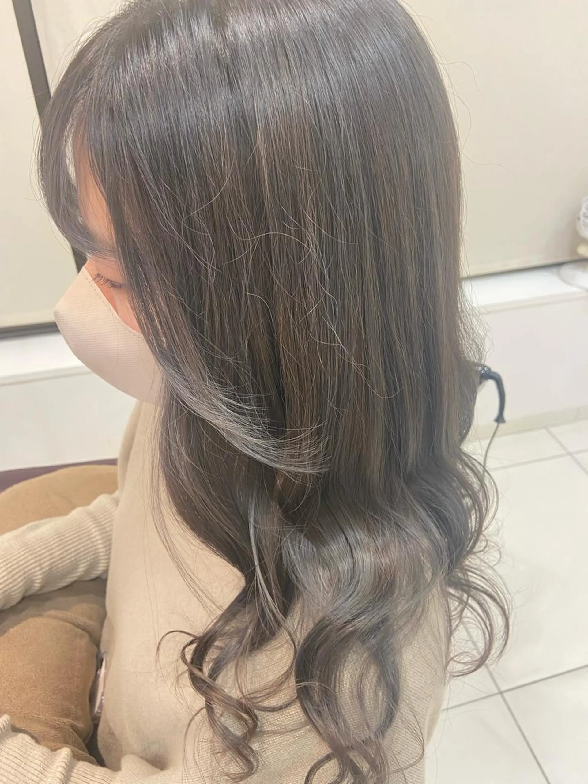 ロング カラー ヘアカラー トリートメント なつな/ 透明感カラーのヘアスタイル
