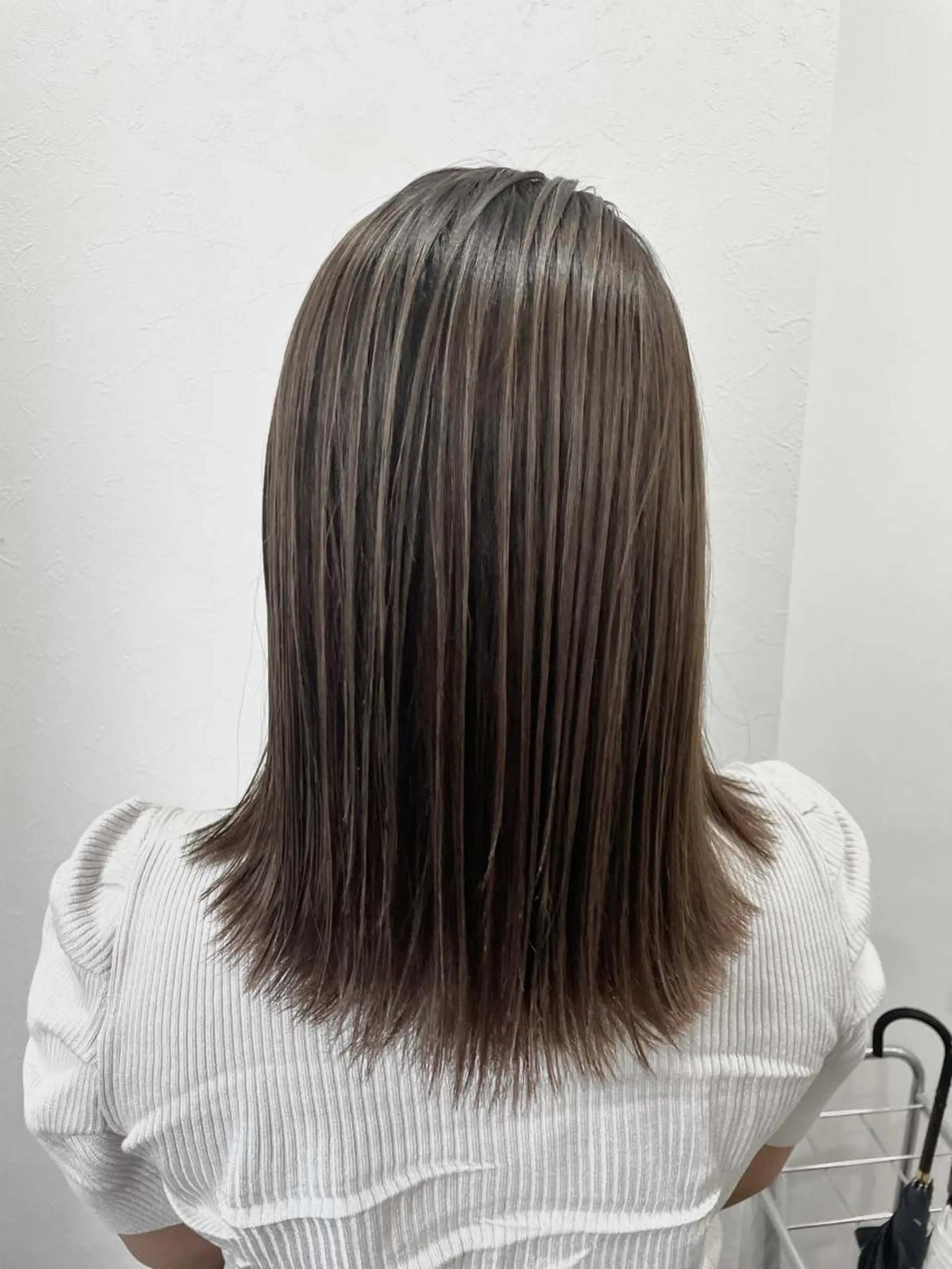 ミディアム ハイライト カット ヘアカラー トリートメント monolith所属・石山涼太 【monolith】のヘアスタイル