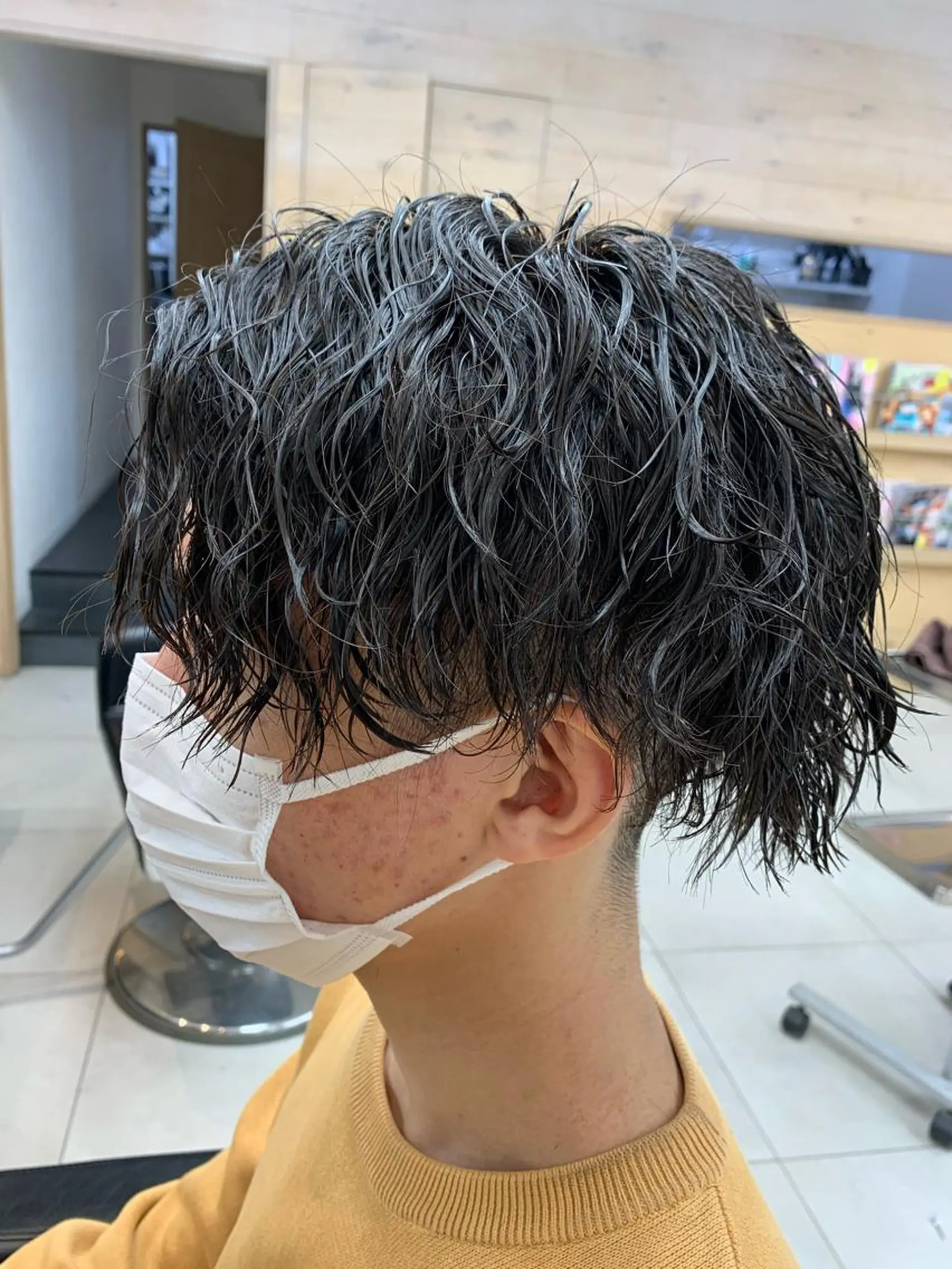 パーマ メンズ メンズブリーチ フェードカット メンズパーマ 学生（メンズ向け） スキンフェード L PLACE所属・L PLACE 丸山一希のヘアスタイル