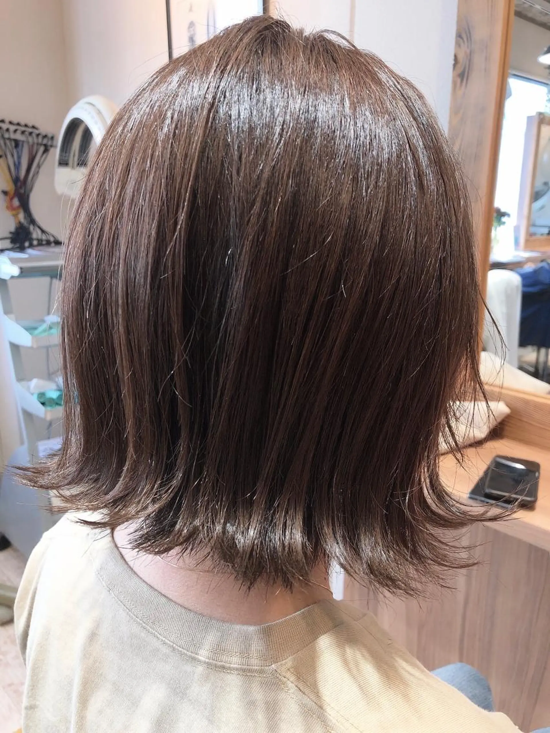 ショート カラー ボブ 外ハネヘア 美髪✨髪質改善特化 🦩対馬🦩のヘアスタイル