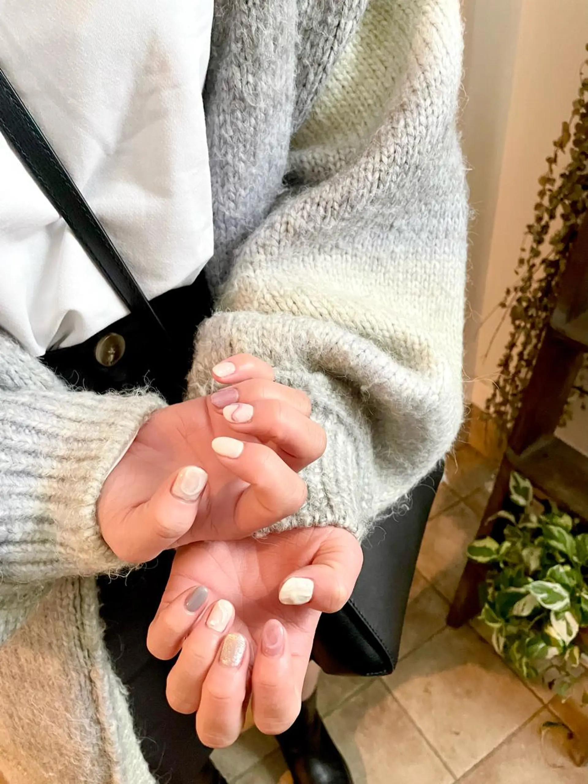 ネイル フットネイル ジェルネイル 韓国ネイル マットネイル ニュアンスネイル 甲斐市自宅サロン 🧸prunelleのネイルデザイン