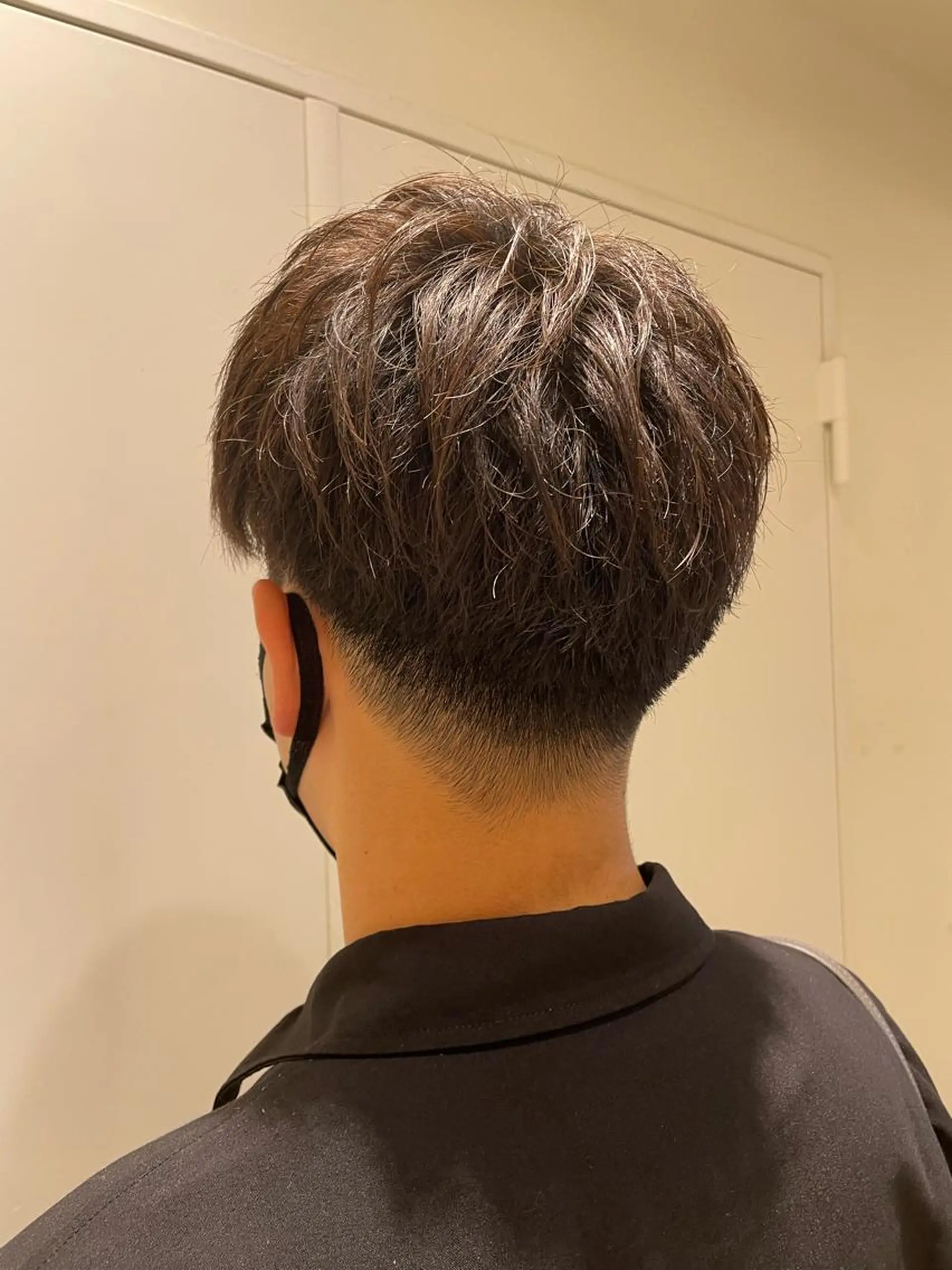 ショート カラー パーマ ヘアアレンジ メンズ キッズ ネイル マツエク・マツパ アイブロウ 新宿　副店長 新井彩斗のヘアスタイル