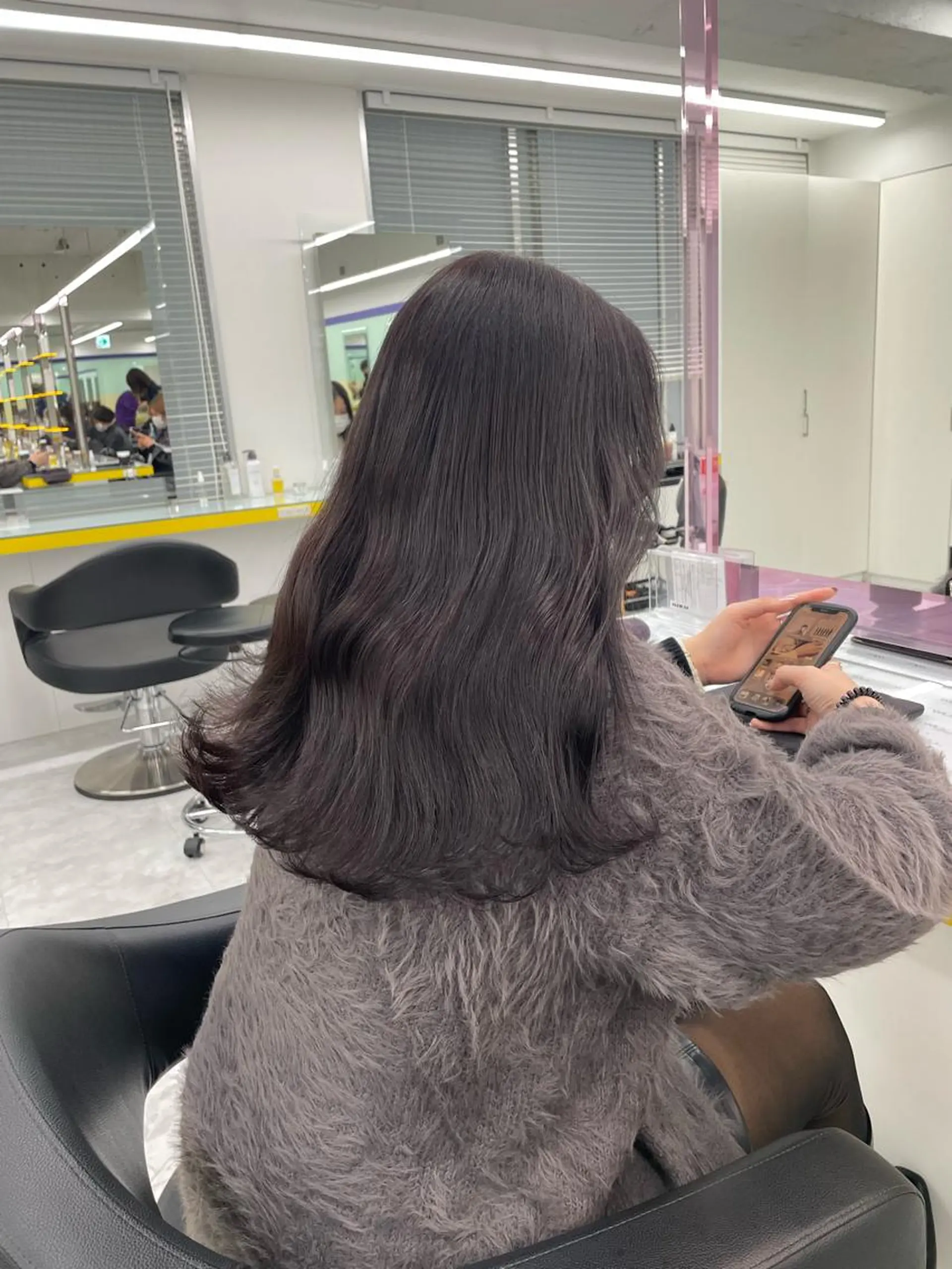 セミロング 🤍韓国トレンド ヘア🤍miku🤍のヘアスタイル