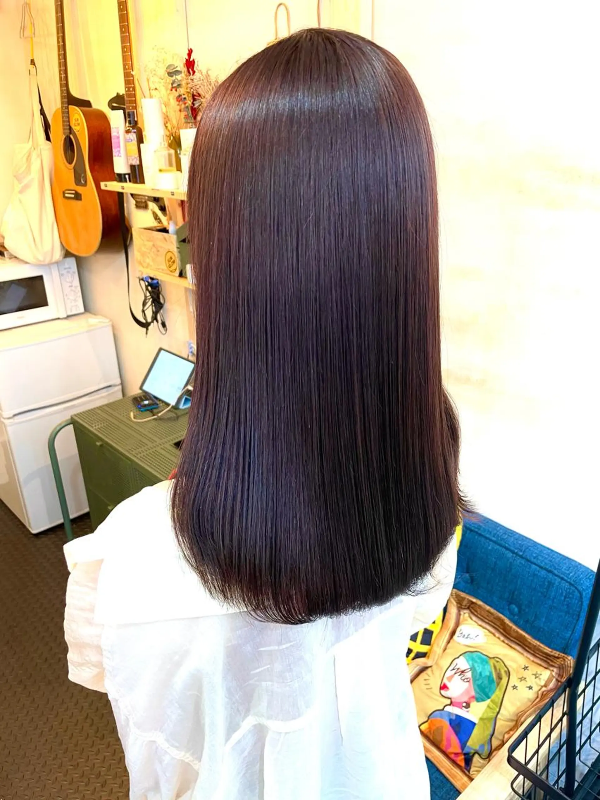 ロング カラー トリートメント カット ヘアカラー トリートメント SUN GLOW  サングロウ所属・ナカノメ トシアキのヘアスタイル