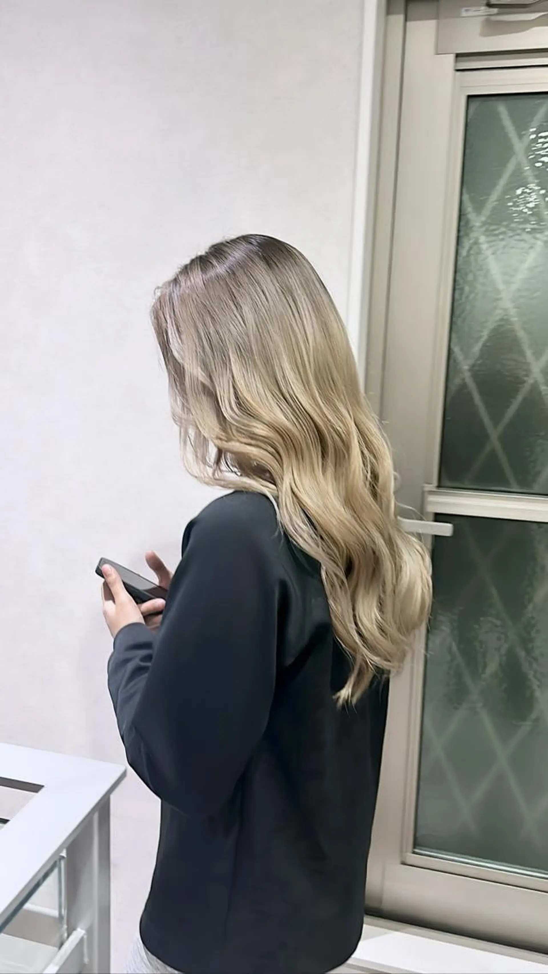 ロング カラー カット ヘアカラー トリートメント Designer EGGのネイルデザイン