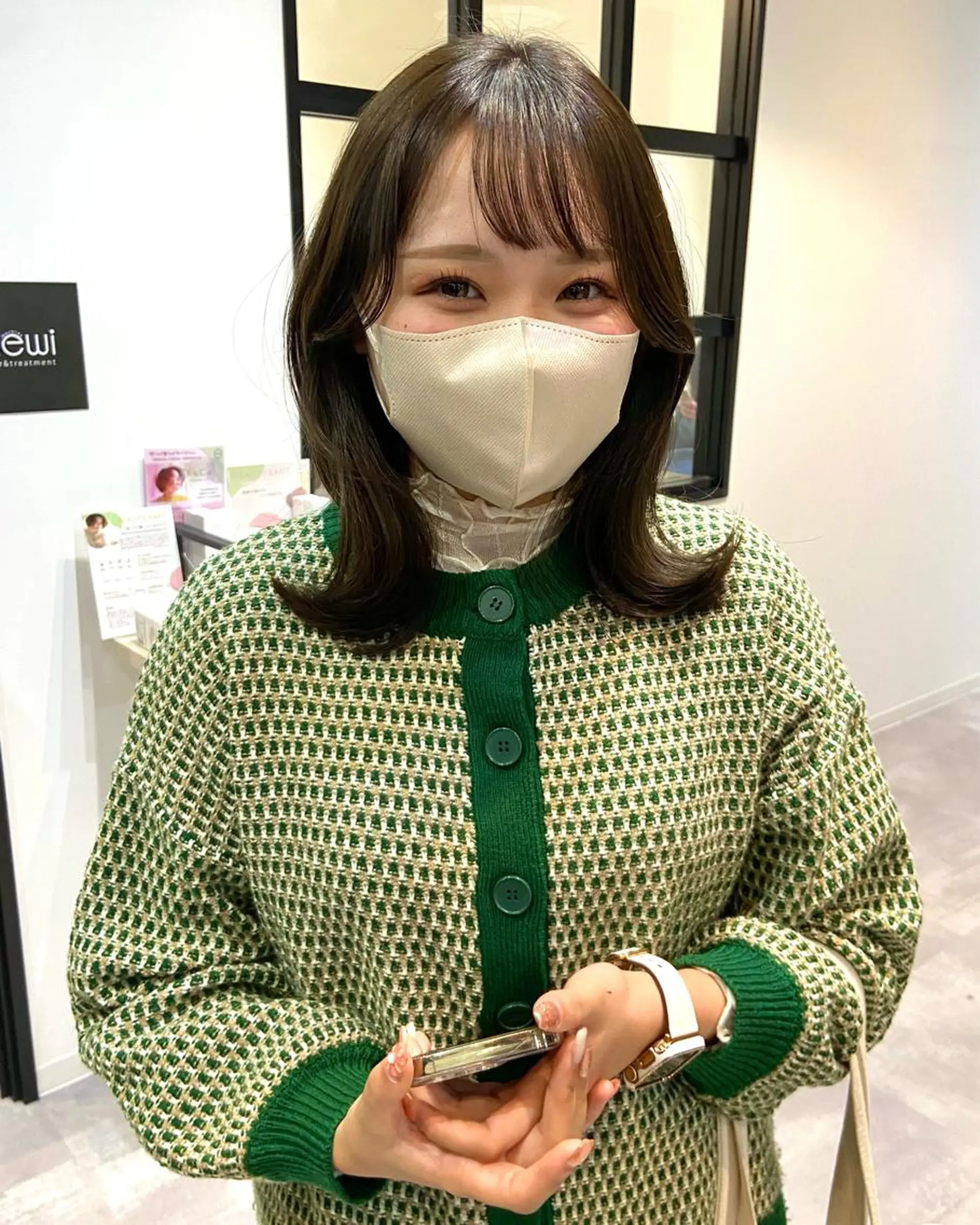 ミディアム カラー カット ヘアカラー トリートメント ERI  / newi町田のヘアスタイル