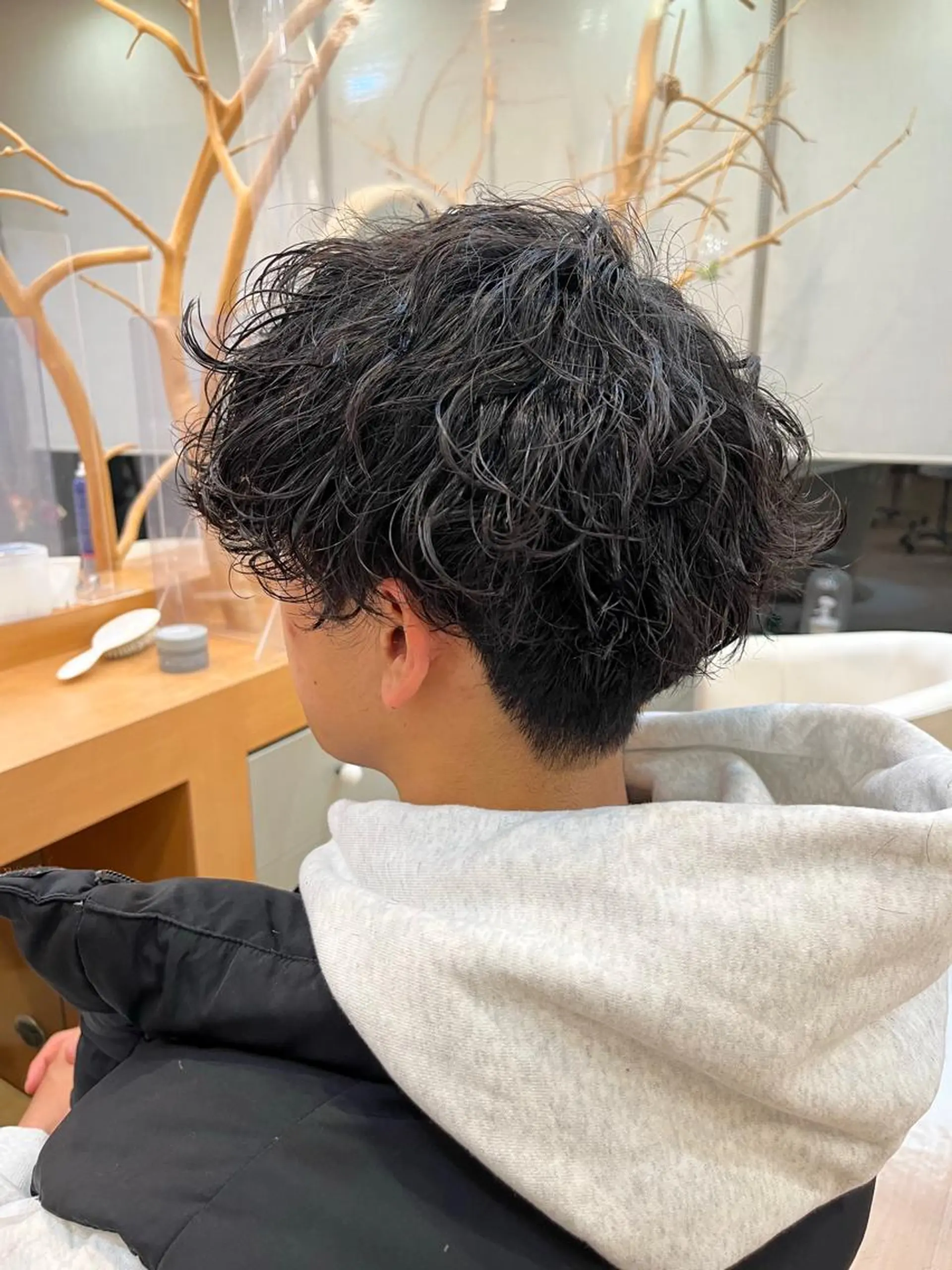 メンズ メンズパーマ 波巻きパーマ カット パーマ LUNA🌙韓国ヘア 🌙レイヤーカットのヘアスタイル