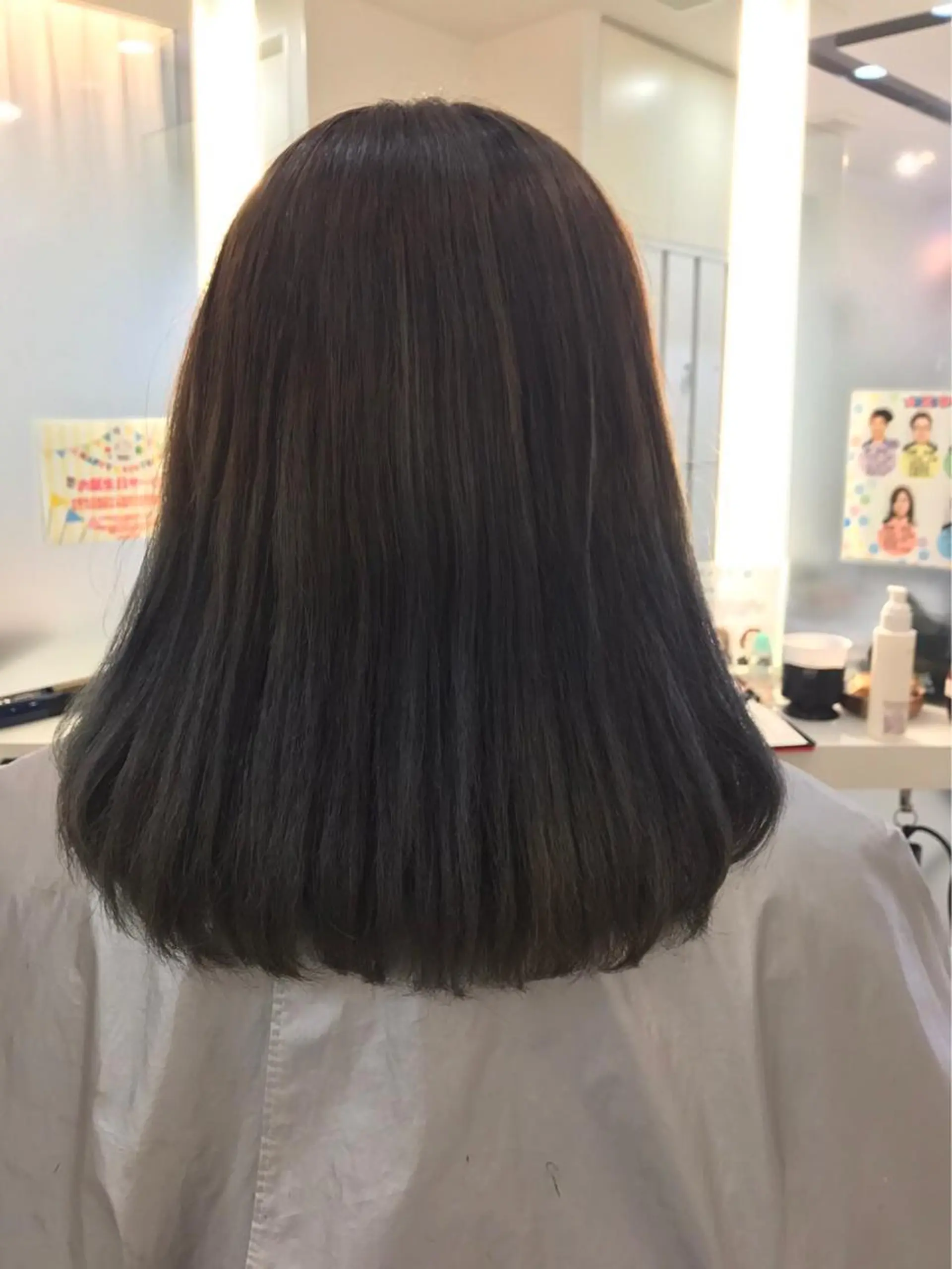 ミディアム カラー グラデーションカラー グレージュ 広がり毛特化 頭身浴/ 中田のヘアスタイル