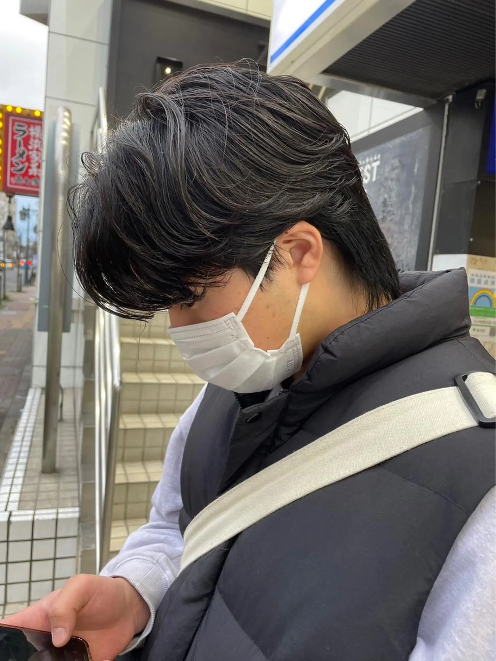 メンズ メンズハイトーン メンズパーマ 学生（メンズ向け） メンズ/艶髪/カラー サクラ🌸のヘアスタイル