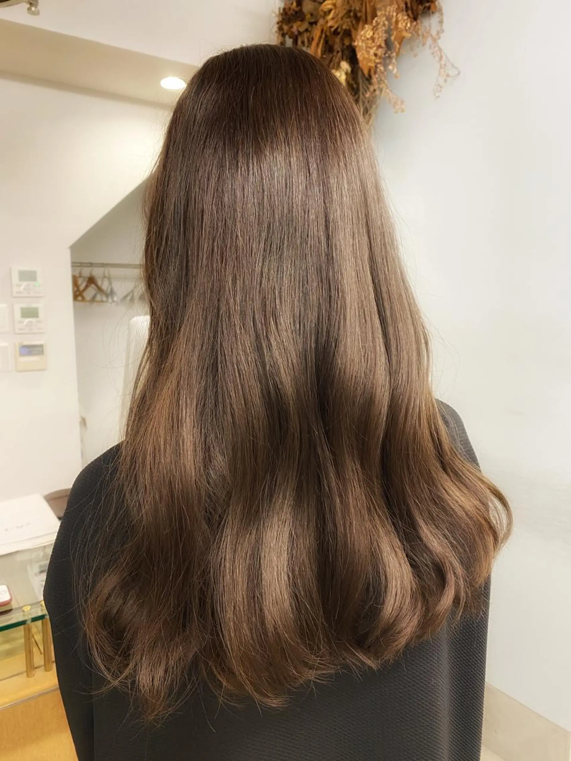 ロング tomoe 艶カラー💗🪽のヘアスタイル