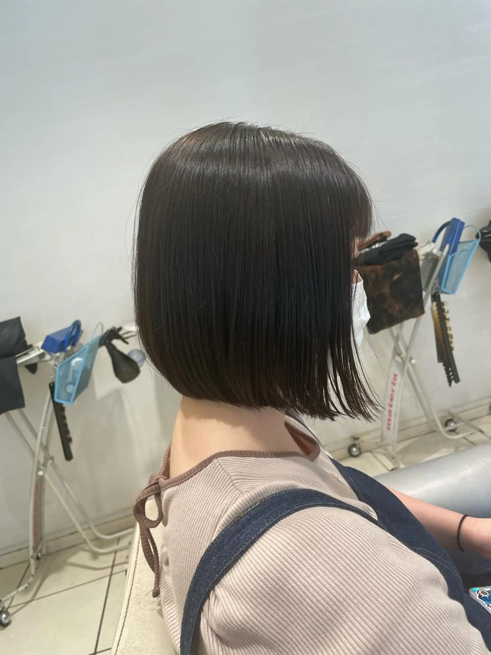 ミディアム MODEks eau 佐藤優志のヘアスタイル