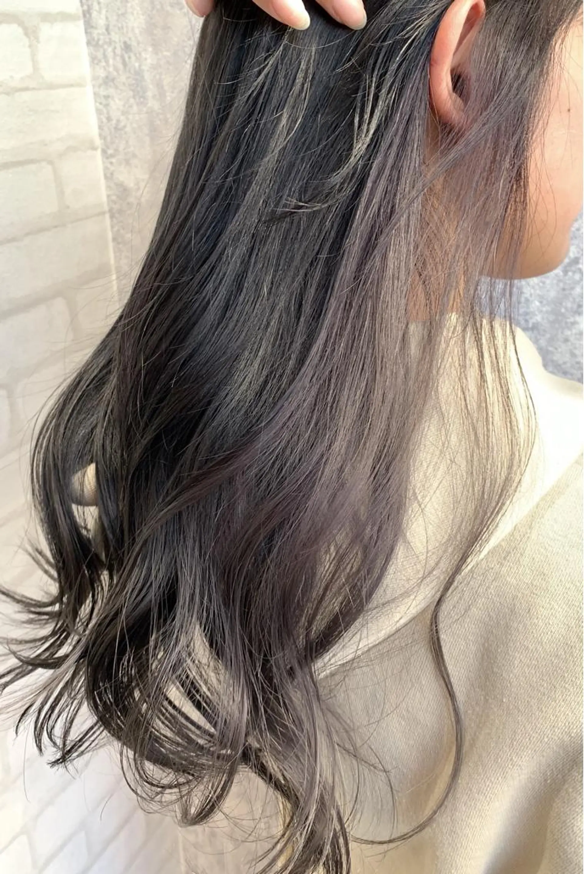 ロング カラー アッシュ バレイヤージュ デザインカラー グラデーションカラー グレージュ ヘアカラー Zina福岡天神店 艶髪/レイヤー/小顔のヘアスタイル