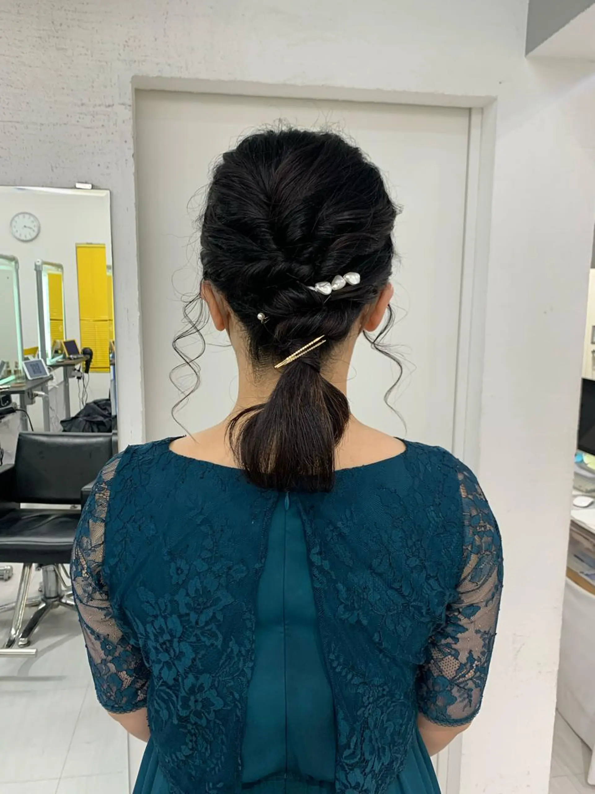 ミディアム ヘアアレンジ 結婚式・ブライダル 卒業式ヘアセット🎀 ヘアアレンジのヘアスタイル