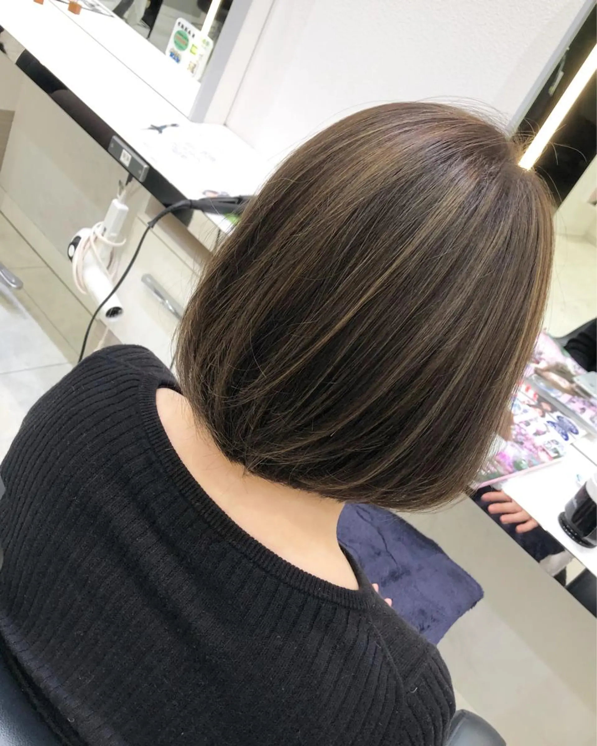 ミディアム カット ヘアカラー トリートメント 岸 保奈美のヘアスタイル