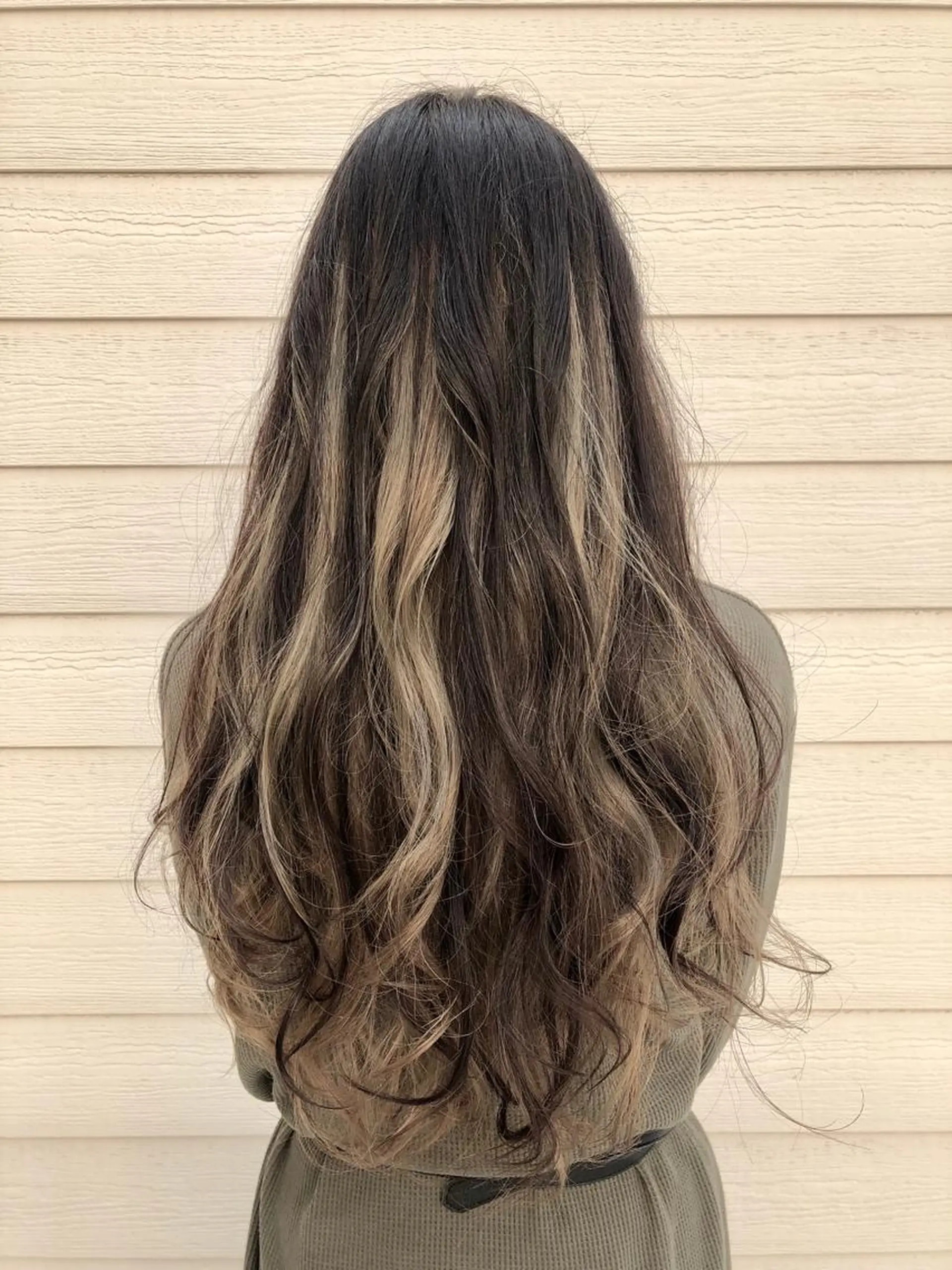 ロング カラー インナーカラー ヘアカラー トリートメント RUBEUS【ルベウス】所属・✨艶々カラー🎨 杉本賢人のヘアスタイル