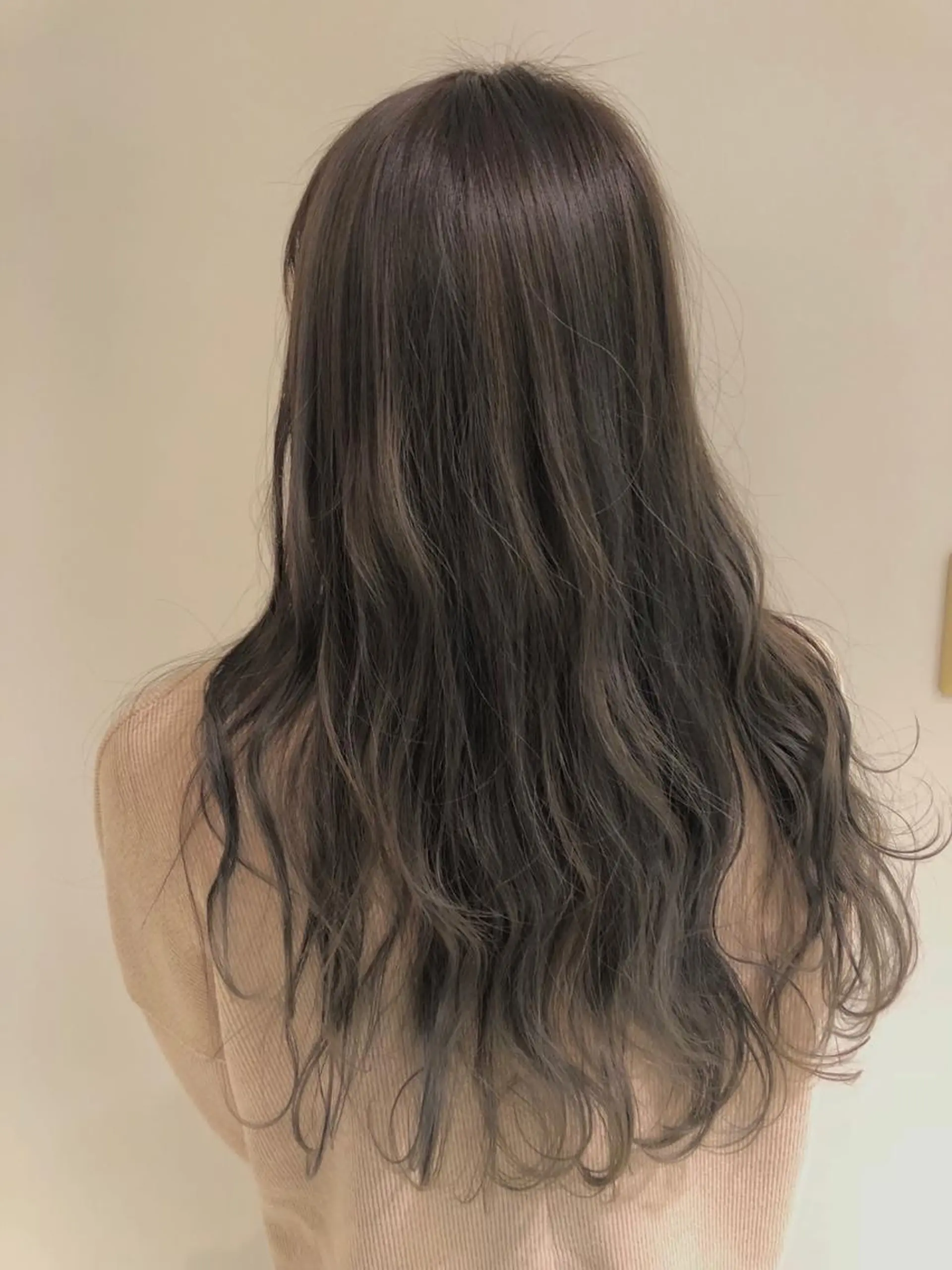ロング カラー ダークグレー ダークグレージュ グレージュ ヘアカラー トリートメント 💓永坂　美由紀💓 Aujuaソムリエのヘアスタイル