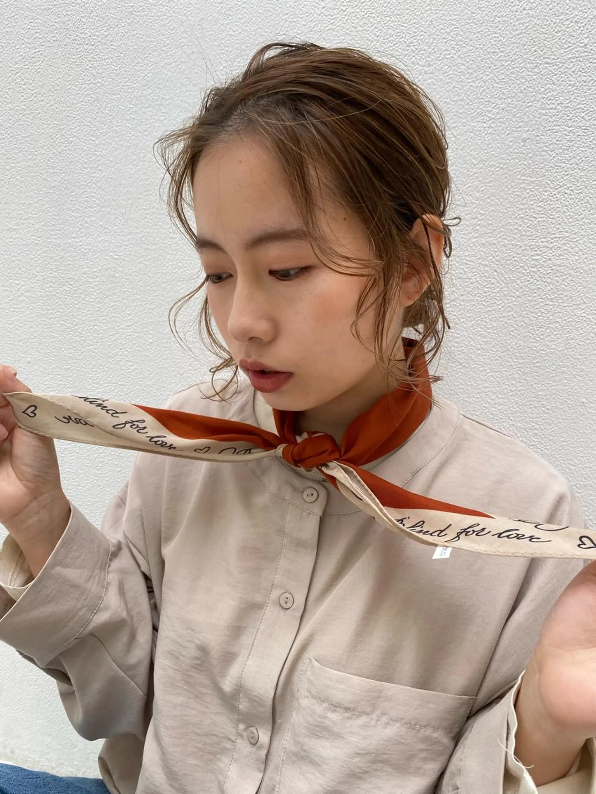 カット プレイングカラー🤍 細めハイライトのヘアスタイル